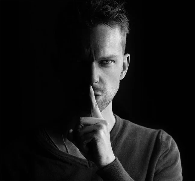 Signs that Someone is a Narcissist