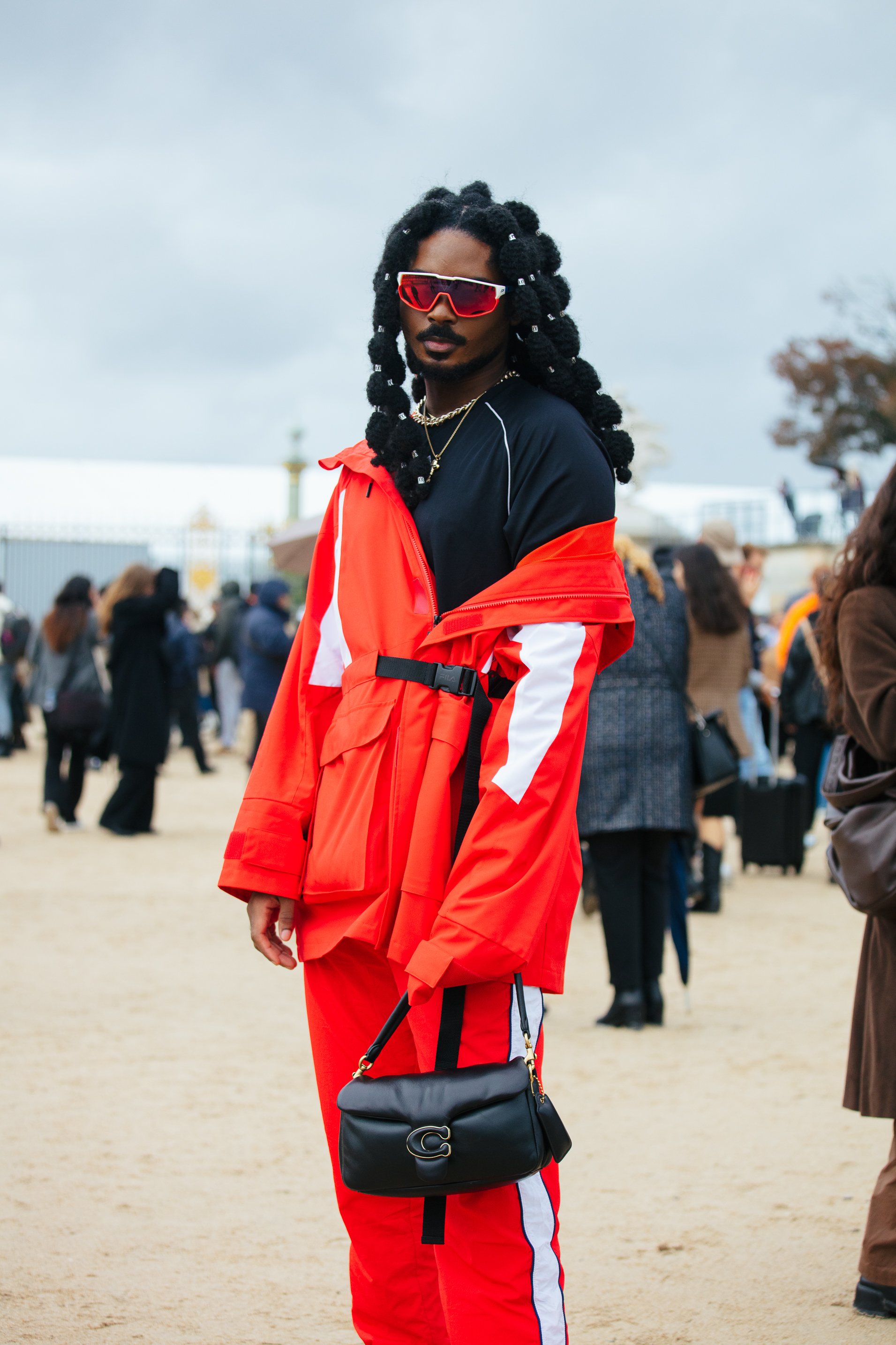 The Best Paris Fashion Week Street Style From Black Fashion Influencers At  Dior — KOLOR MAGAZINE