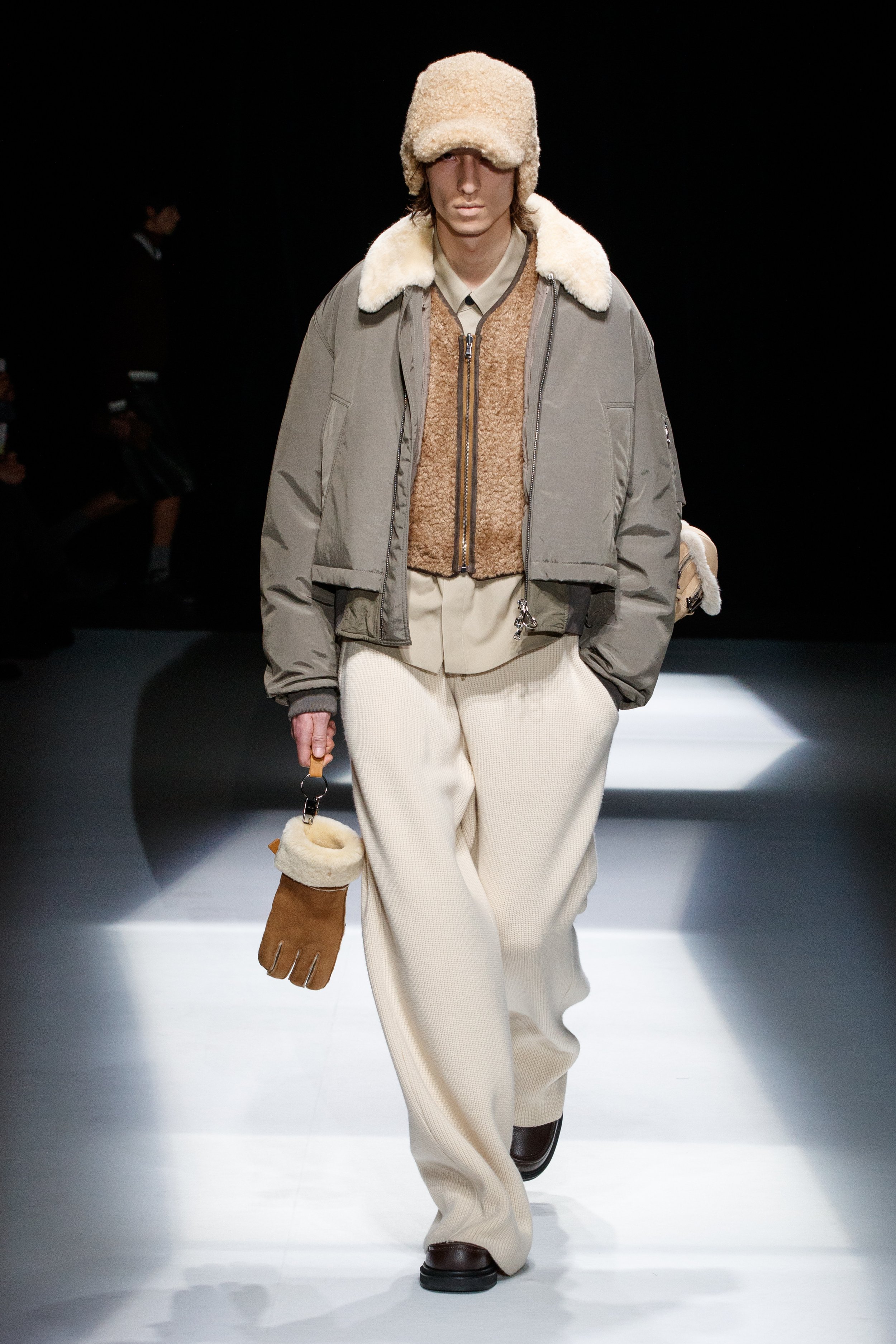 Kolor Magazine Solid_Homme_fw23_runway_press_look14.jpg