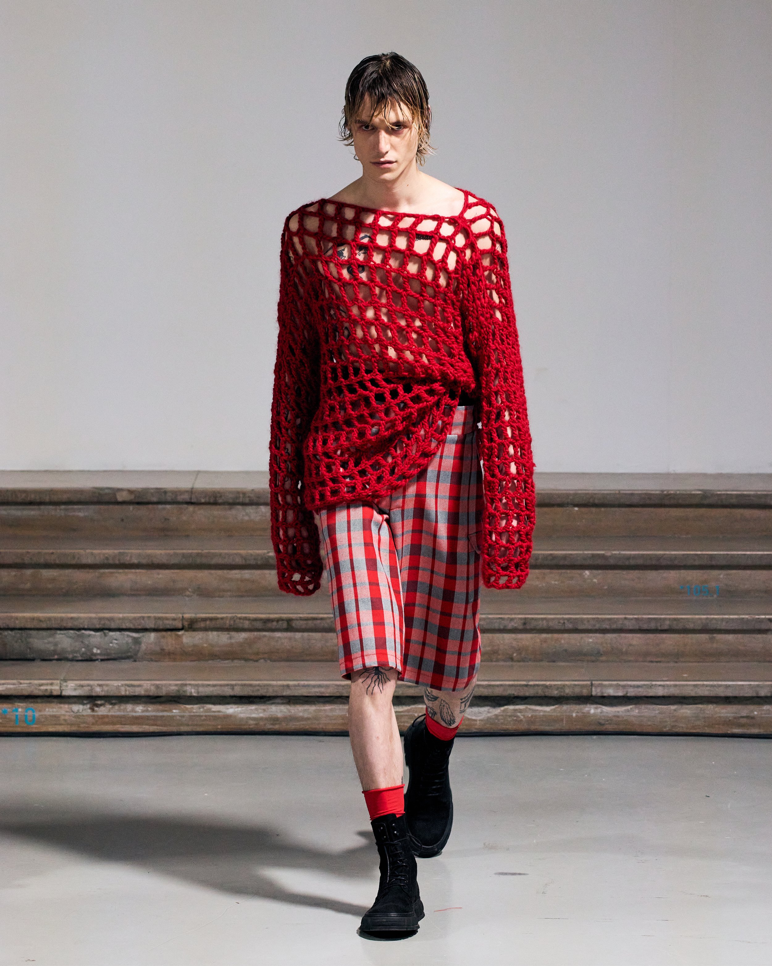 Kolor Magazine JEANNE FRIOT Fall 2023 Collection Look 11.jpg