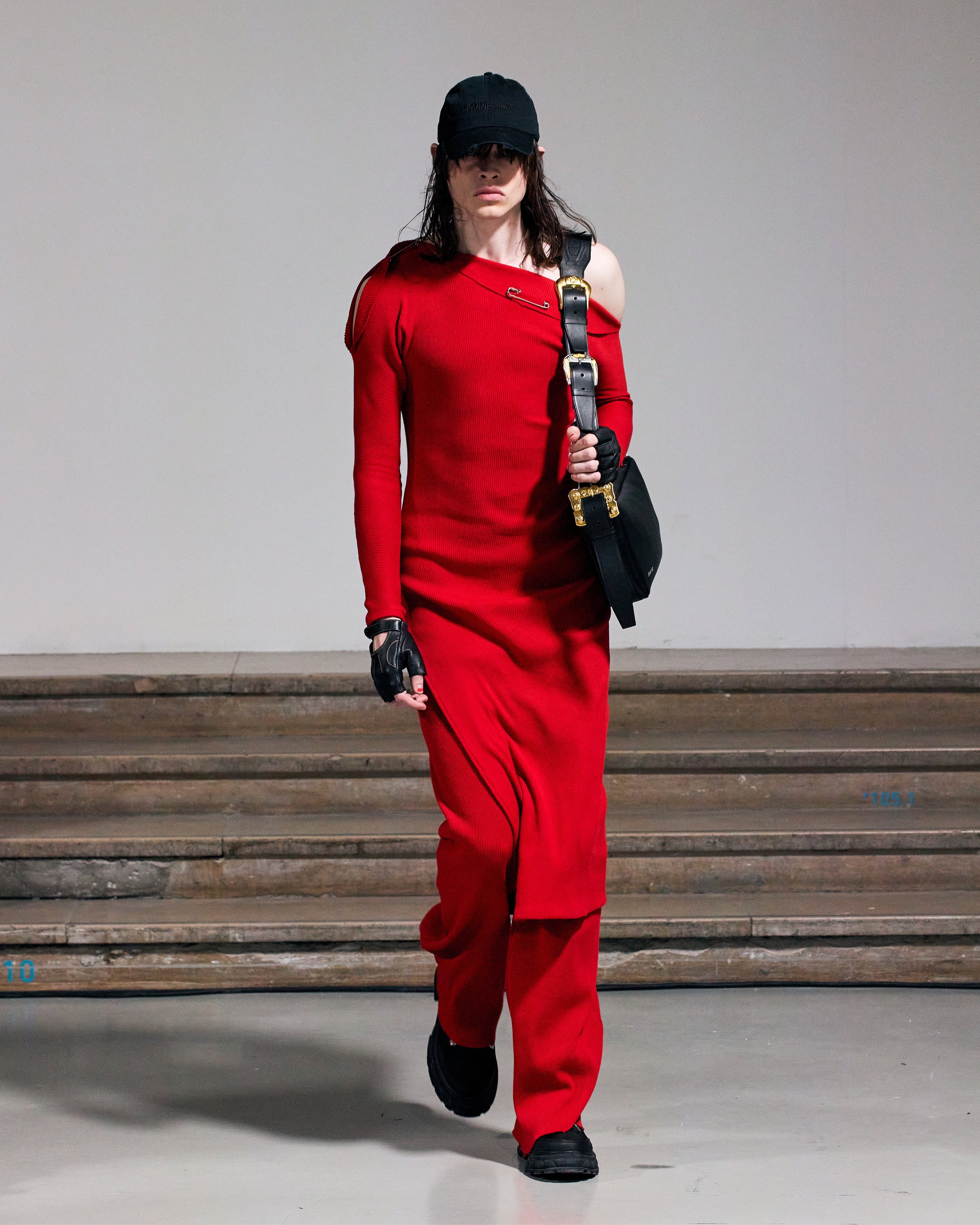 Kolor Magazine JEANNE FRIOT Fall 2023 Collection Look 21.jpg