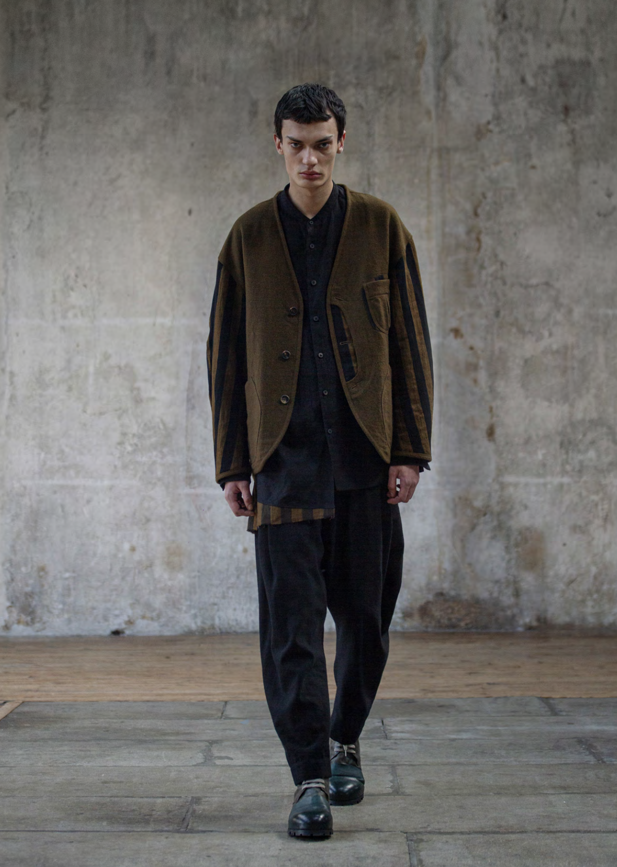 Kolor Magazine Ziggy Chen Fall 2023 Collection Look 16.png