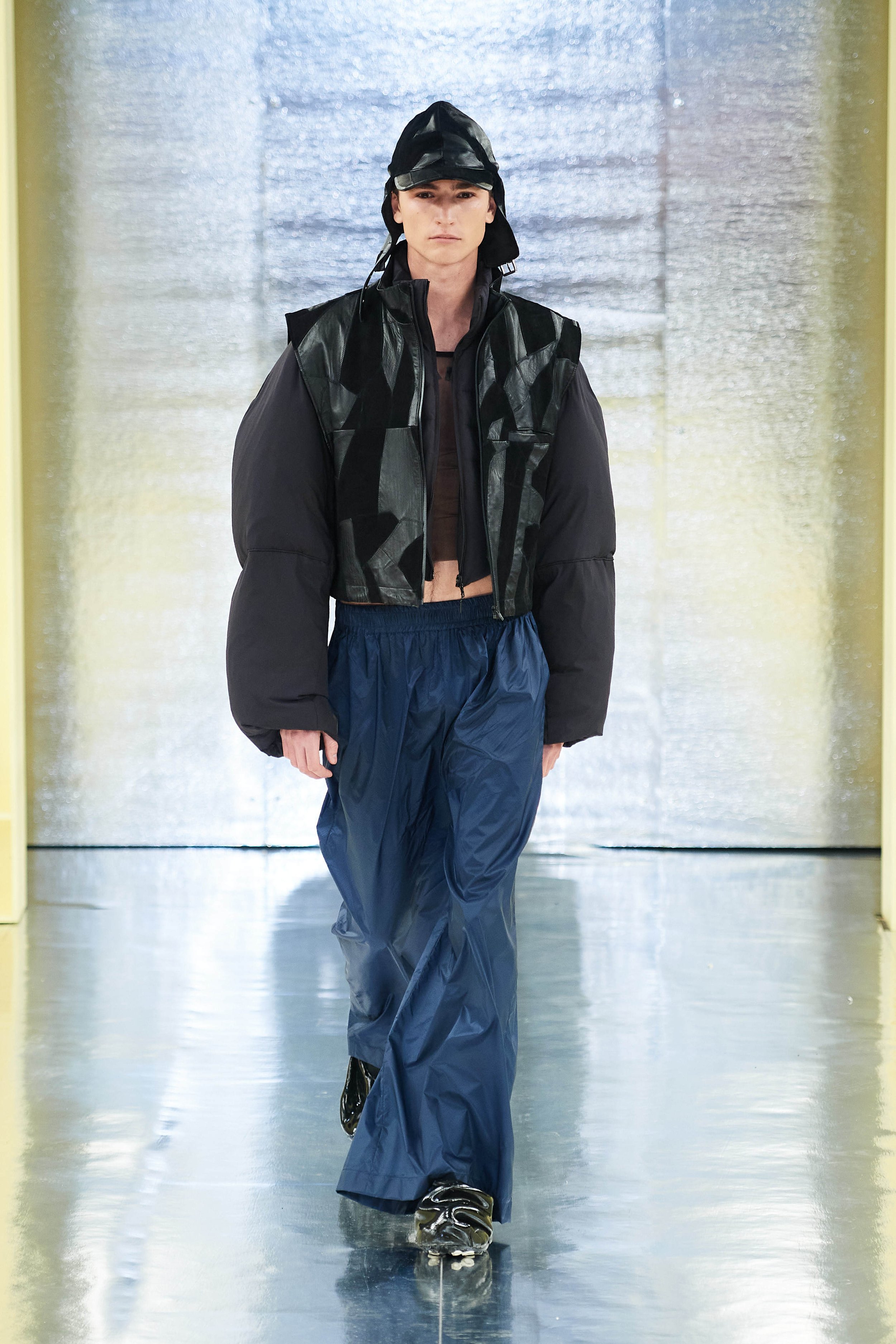 Kolor Magazine AW23-Copenhagen-Fashion-Week-Stamm-Runway-2-3-James-Cochrane-5.jpg