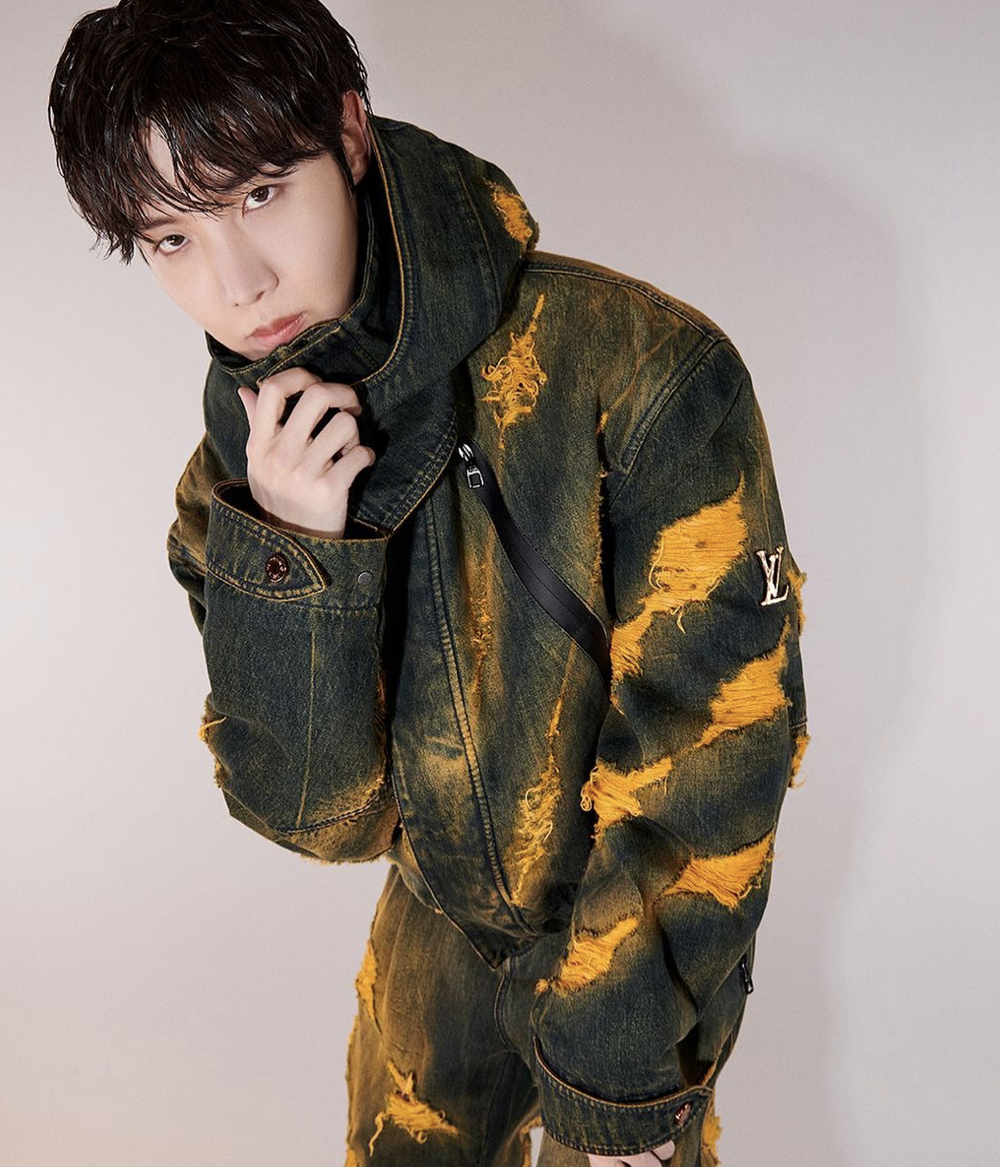 Jackson Wang — Fashion — KOLOR MAGAZINE