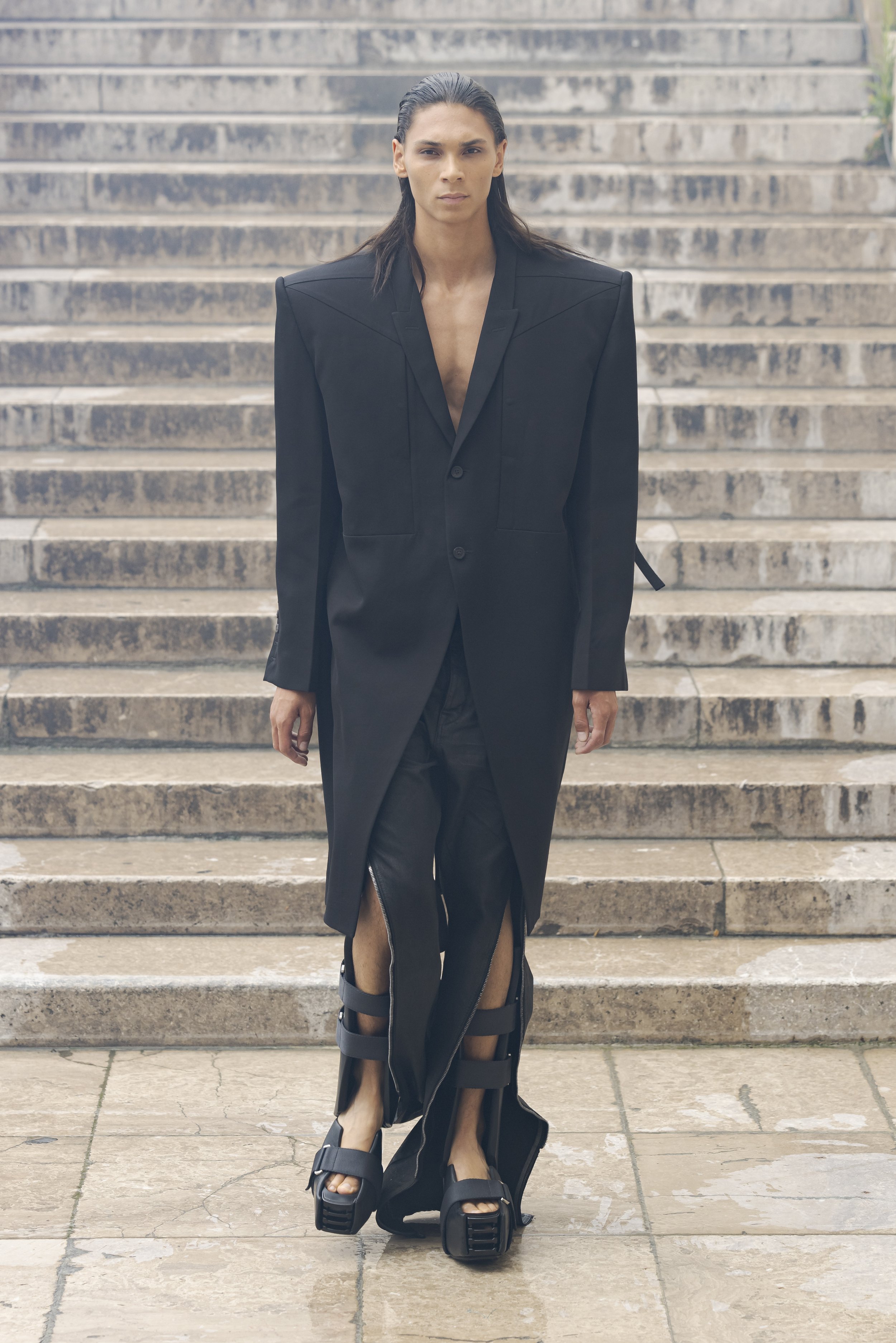 Kolor Magazine Rick Owens Spring 2024 Collection Look  30.jpg