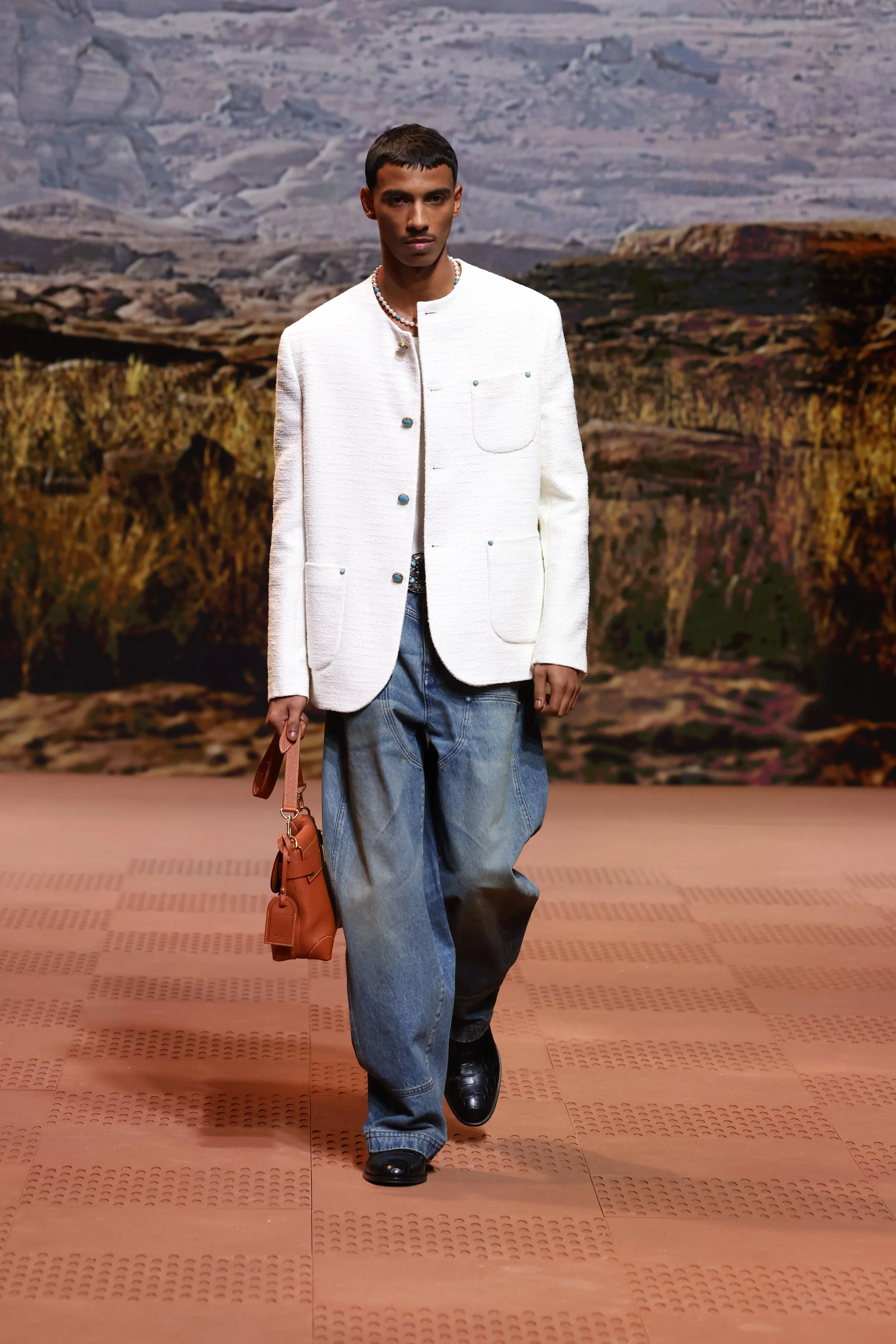 Kolor Magazine Louis Vuitton FW24 Collection_RED0083_LOOK7.jpg