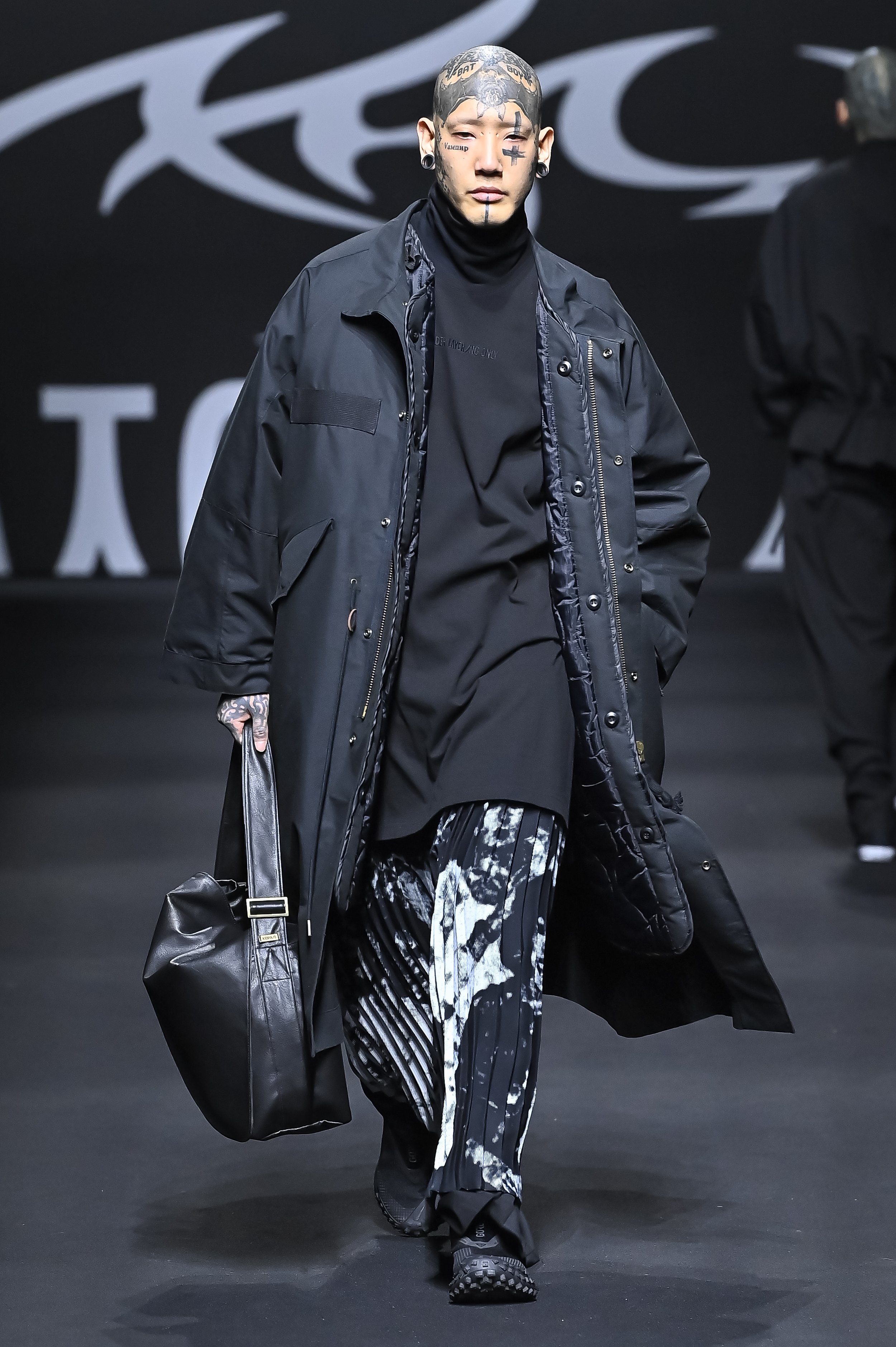 Seoul Fashion Week: AJOBYAJO Fall 2024 Collection — KOLOR MAGAZINE