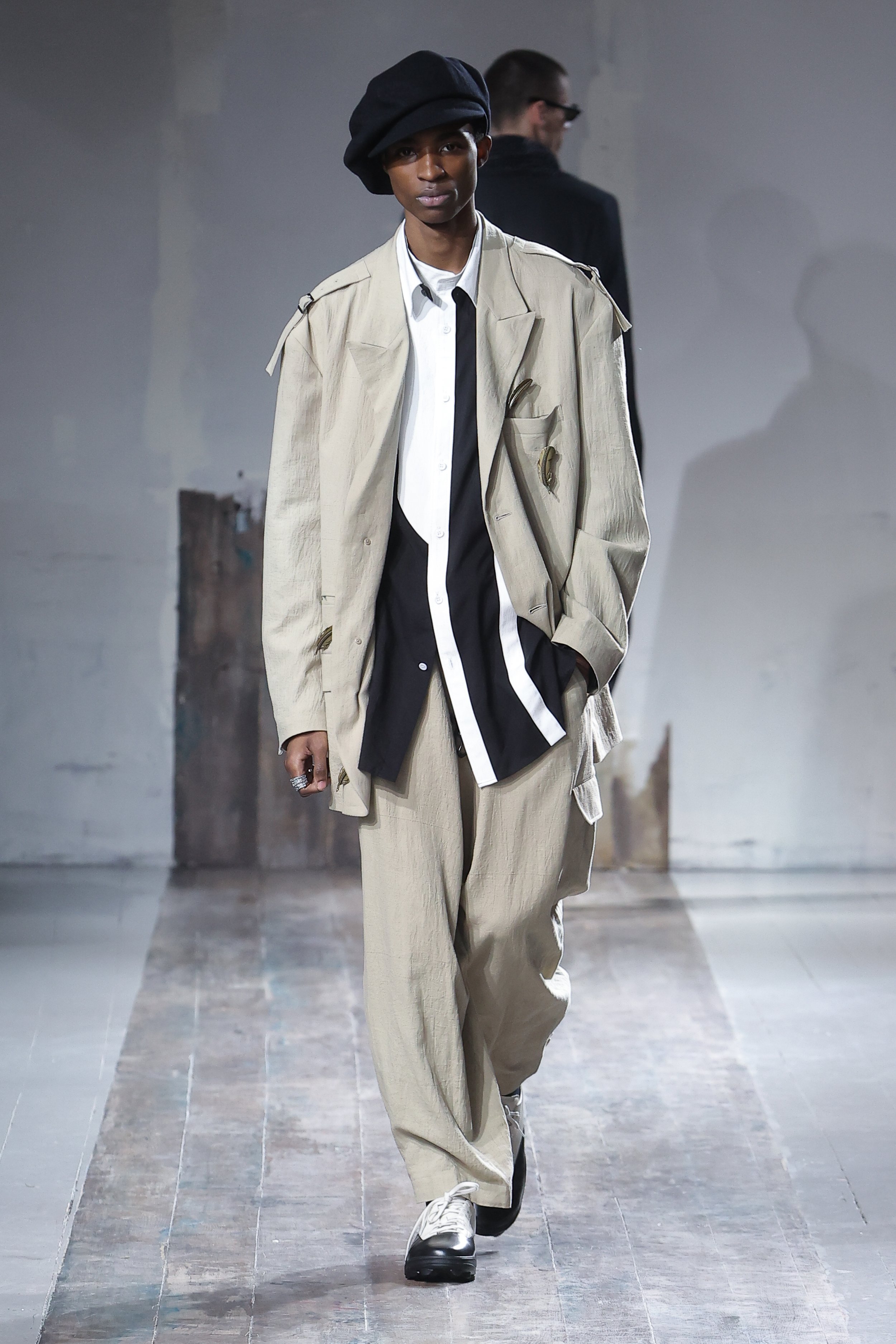 PFW: Yohji Yamamoto Fall 2024 Collection — KOLOR MAGAZINE