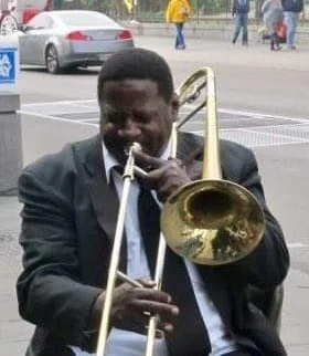 Fictional celebrity sighting: Treme's Antoine Batiste?