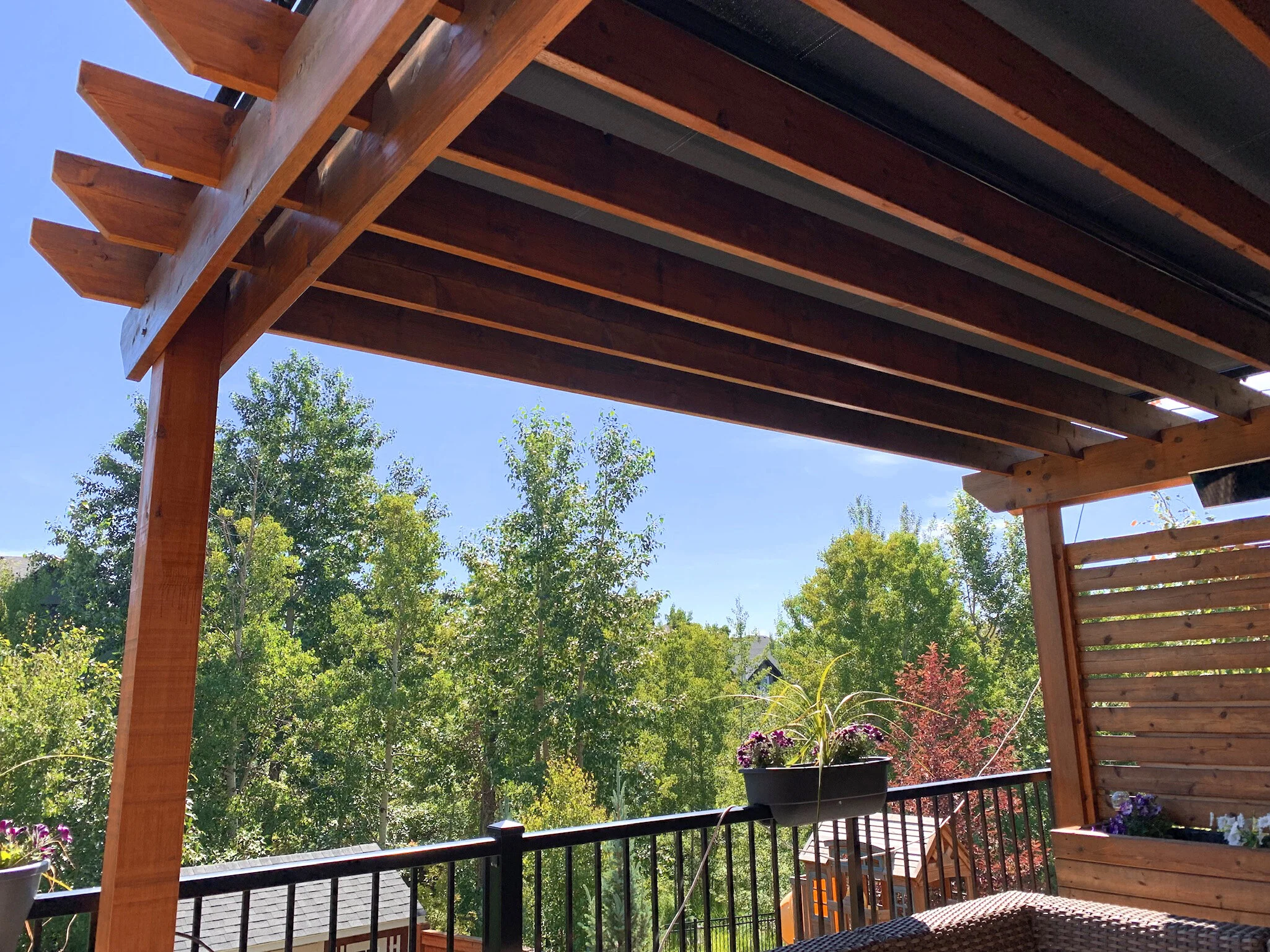 awnings-calgary-pergola-stobag-airomatic13.jpg