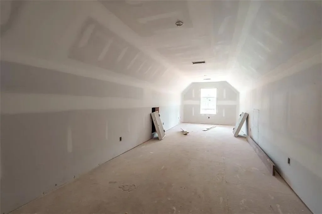 16 345 Woodfin Way, Social Circle, GA 30025.jpg