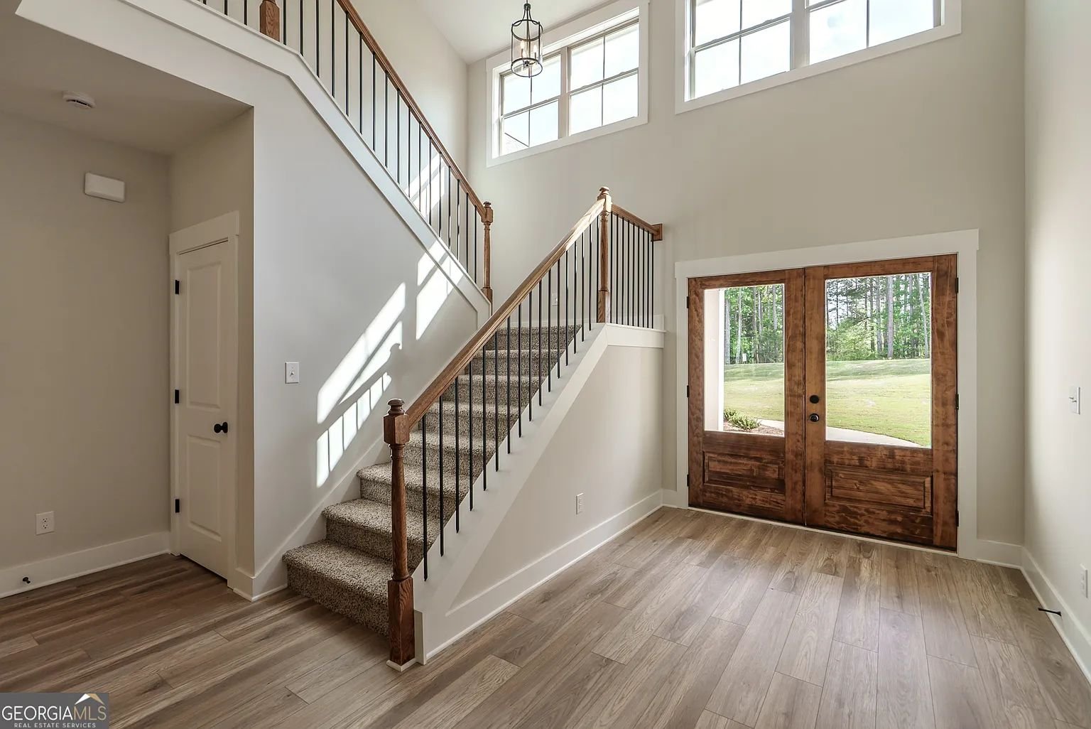 304 Woodfin Way 06.jpg