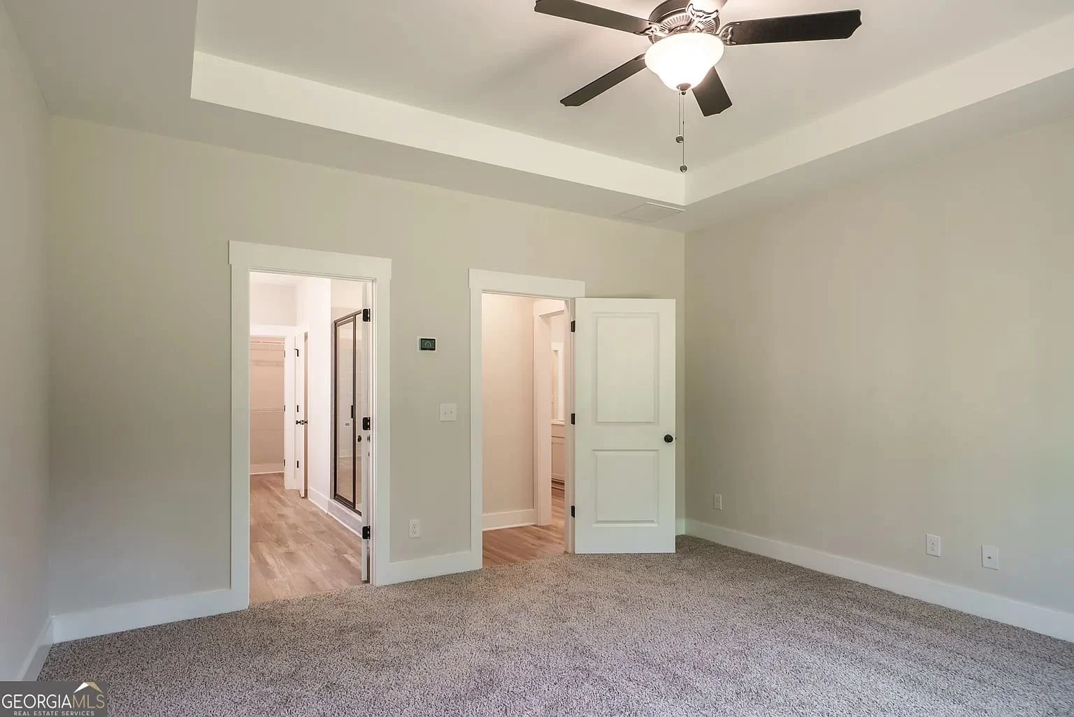 304 Woodfin Way 15.jpg