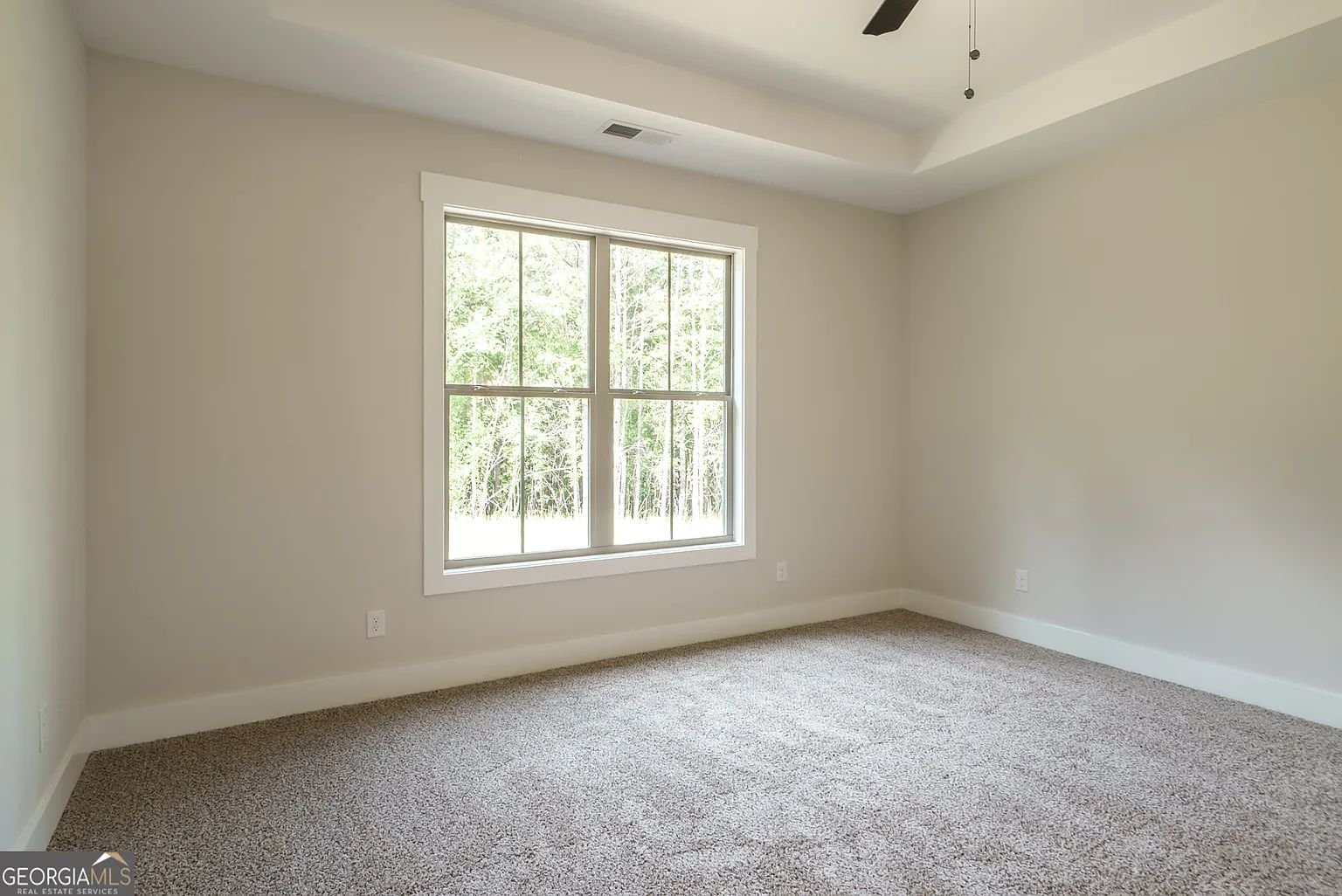 304 Woodfin Way 14.jpg