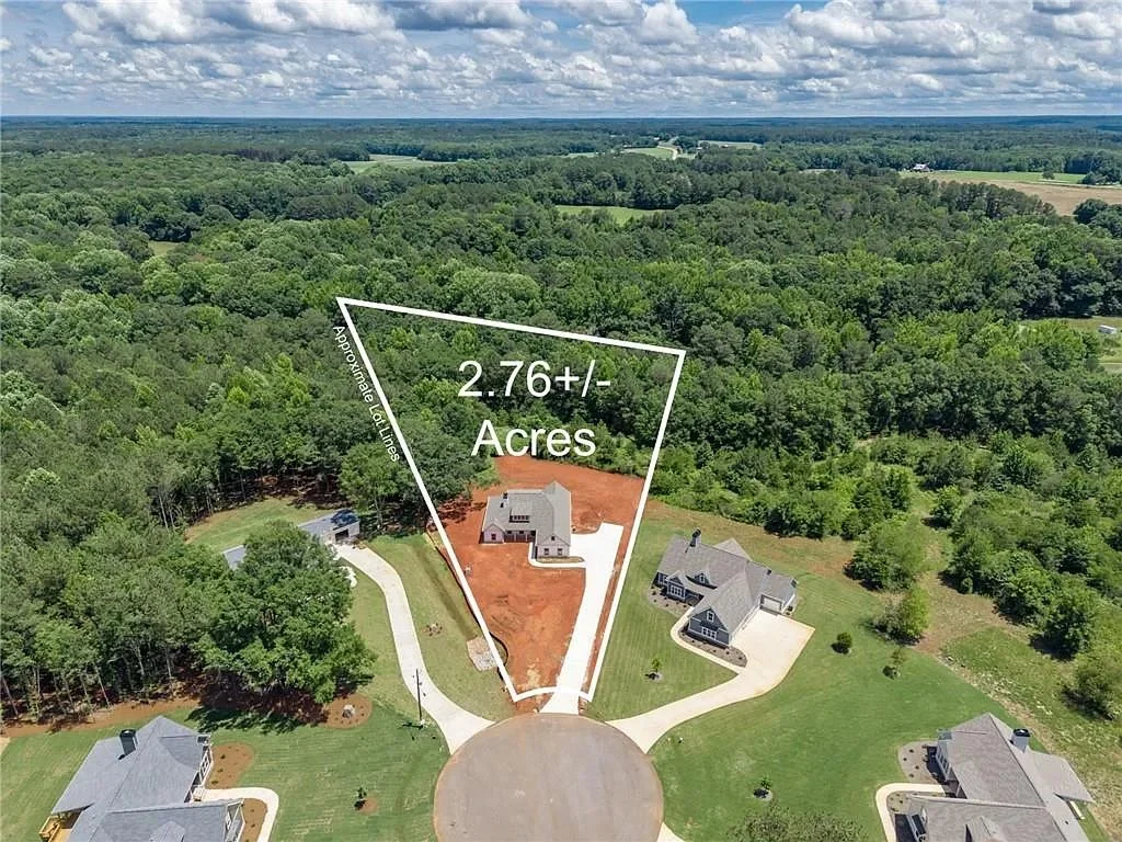 347 Woodfin Way 02.jpg