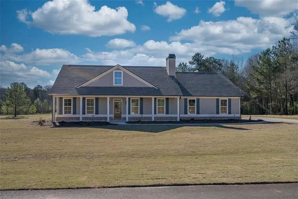 218 Woodfin Way 01.jpg