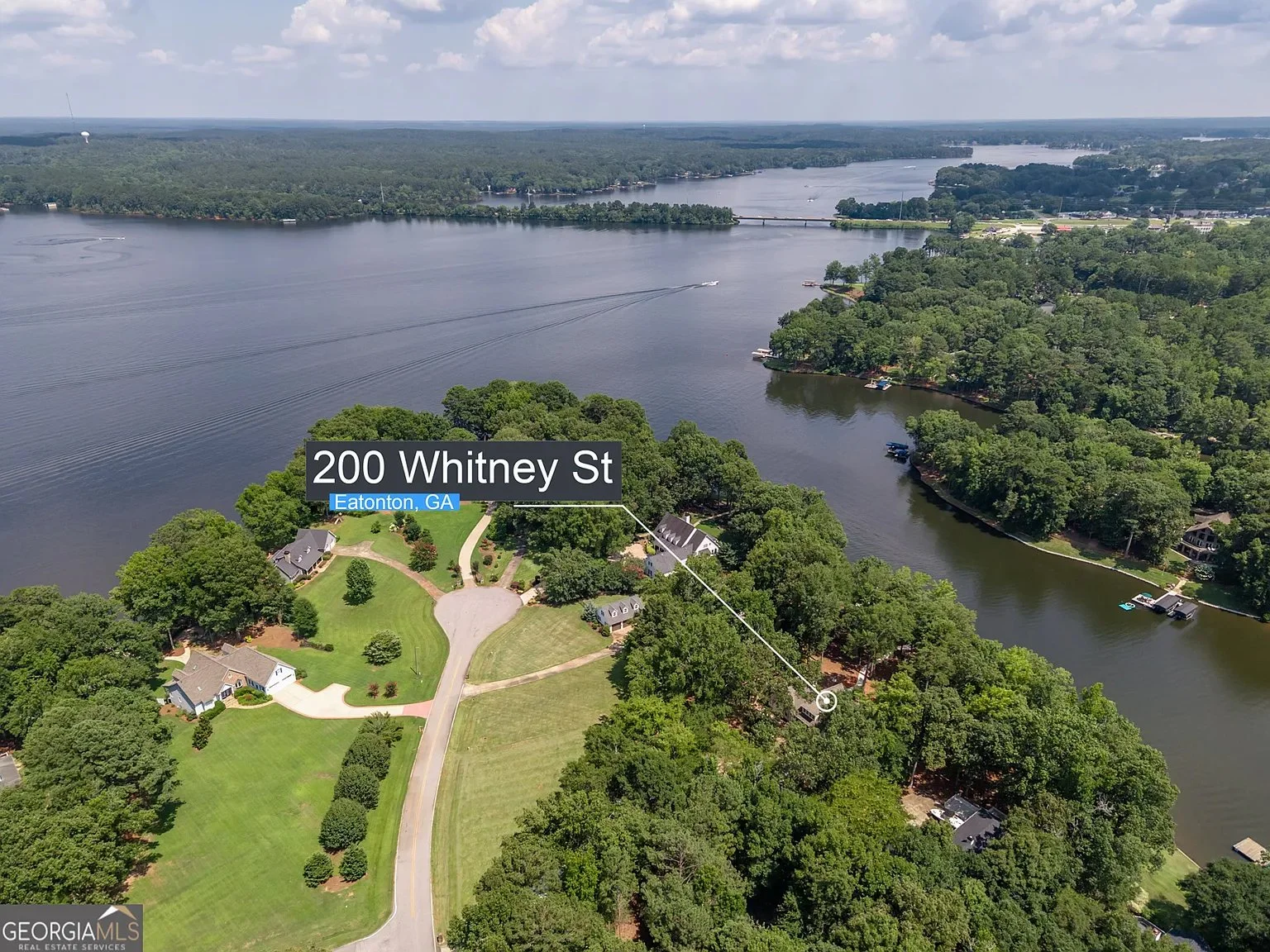 200 Whitney St 02.jpg