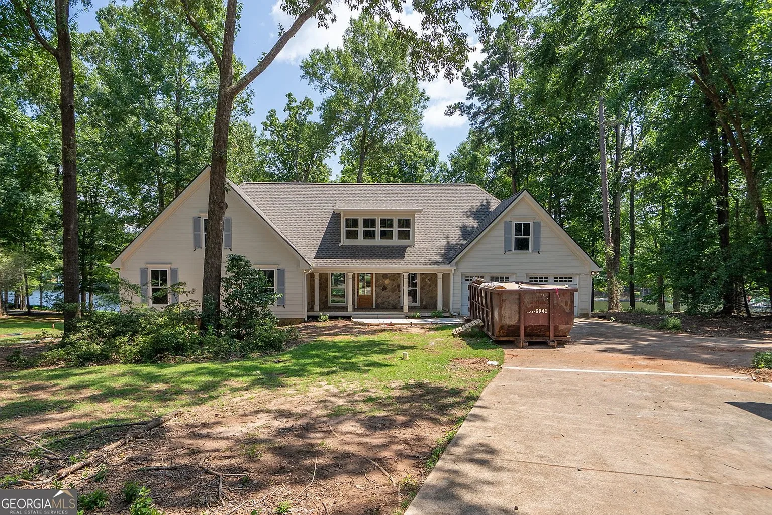 200 Whitney St 01.jpg