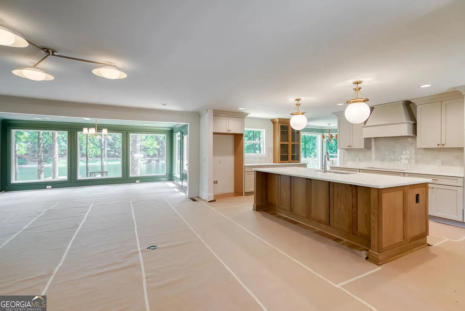 200 Whitney St 05.jpg