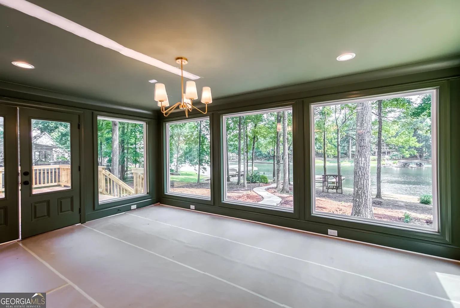 200 Whitney St 08.jpg
