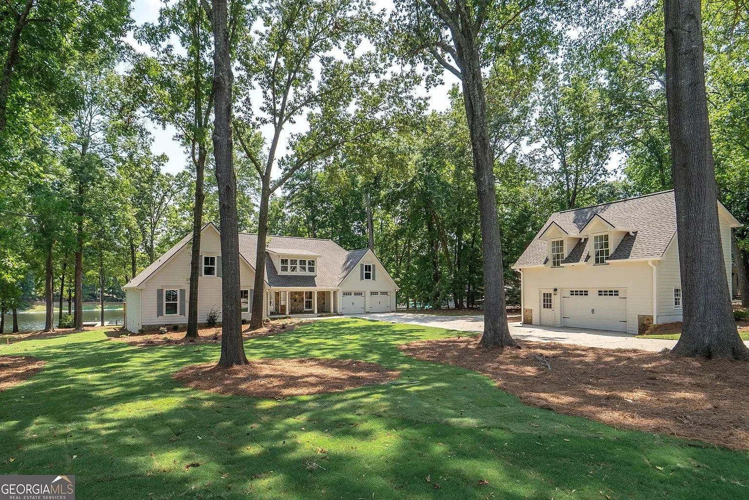 200 Whitney St 01.jpg
