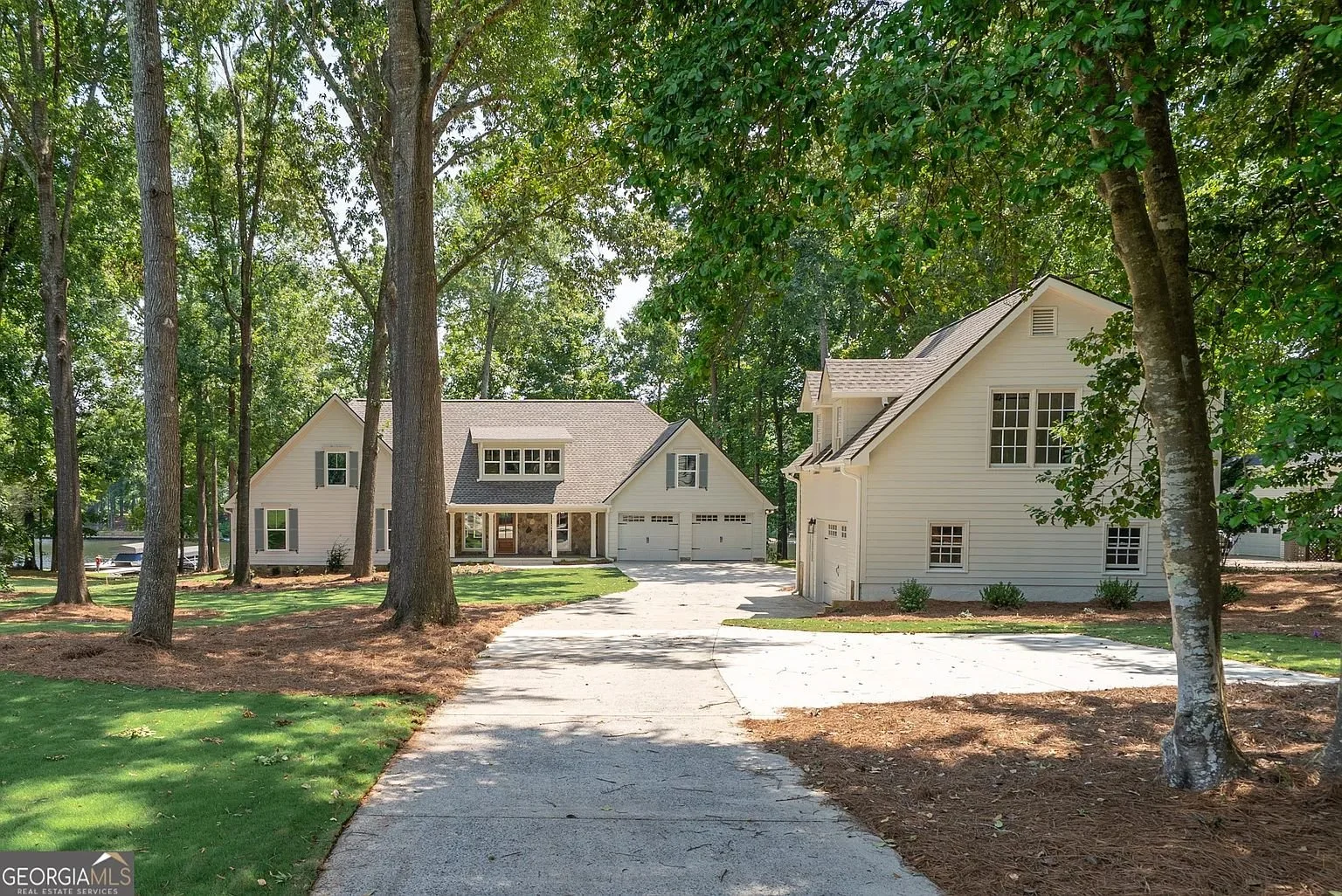 200 Whitney St 02.jpg