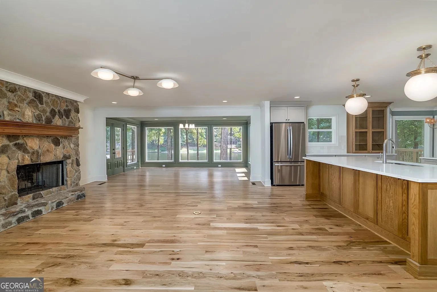 200 Whitney St 12.jpg