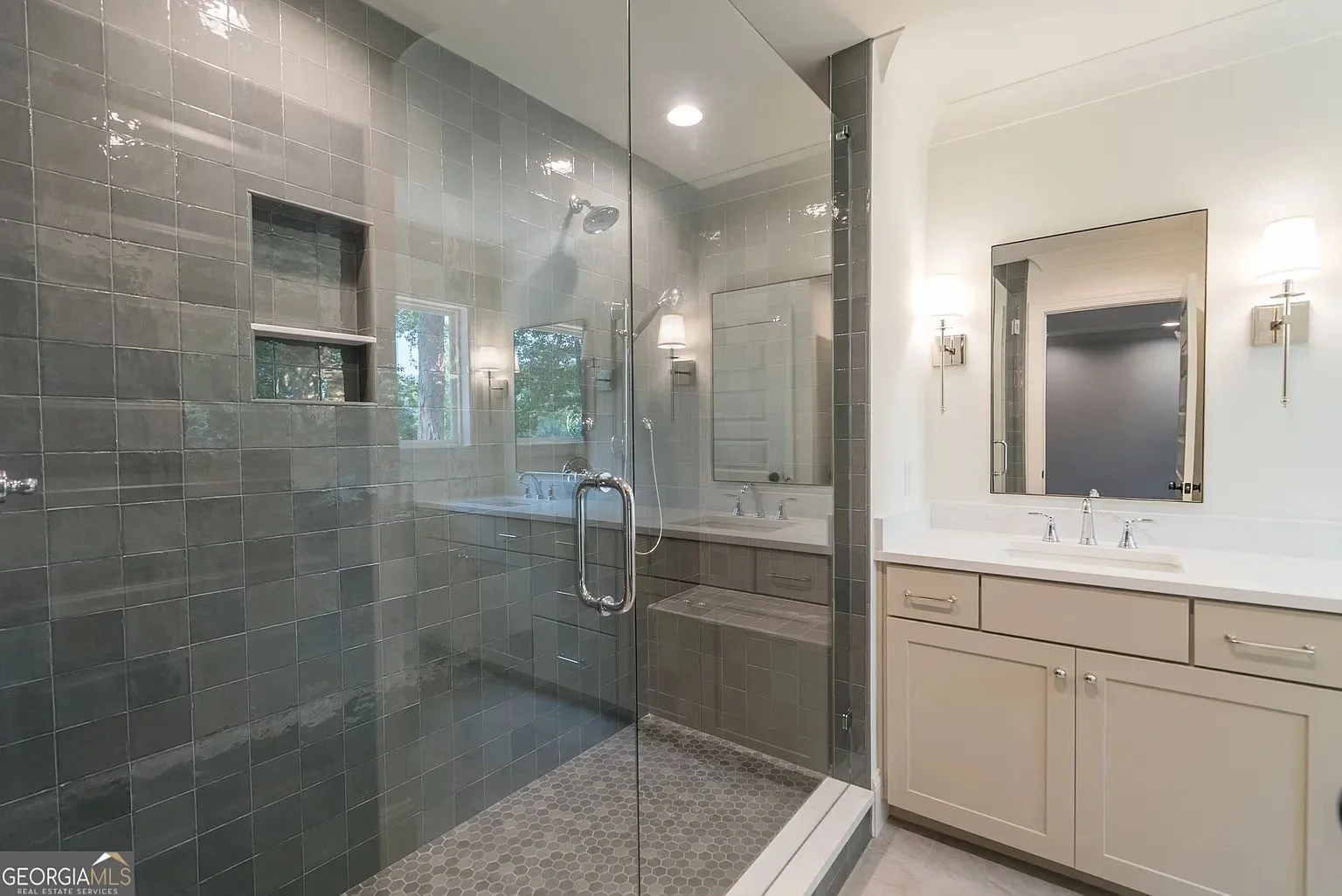 200 Whitney St 25.jpg