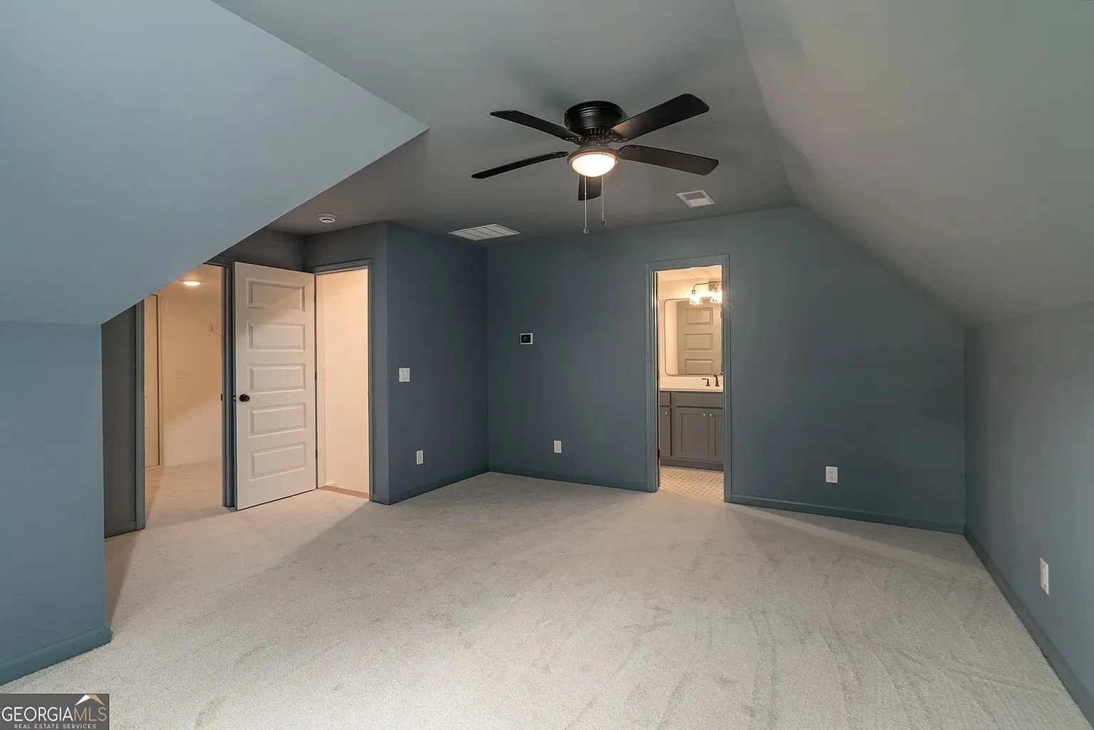 200 Whitney St 30.jpg