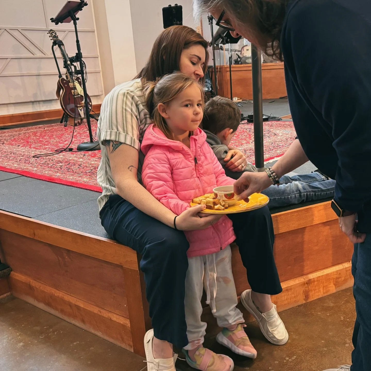 Make my heart a cathedral, make my soul your temple.
Come Lord Jesus, come.