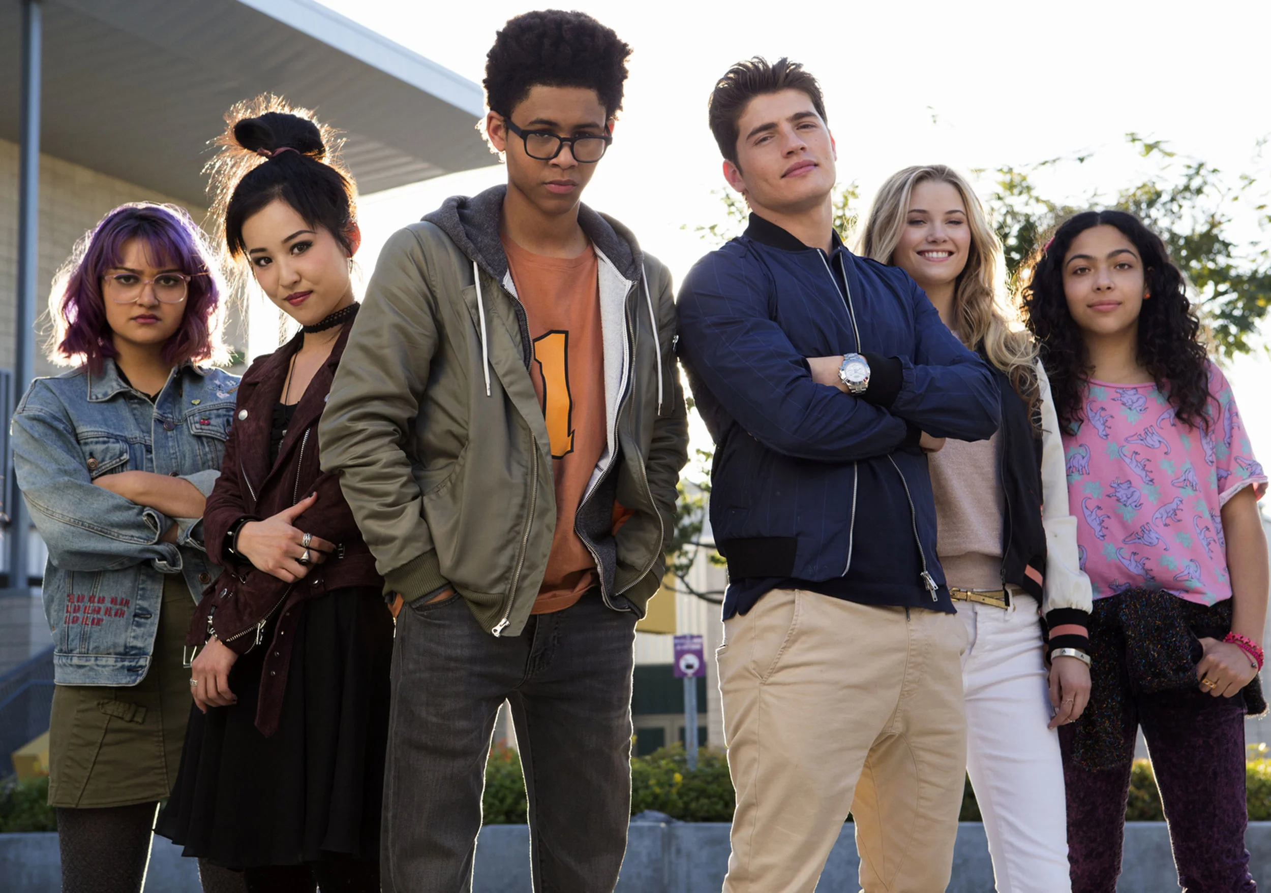 Marvel's Runaways Premiere - Review