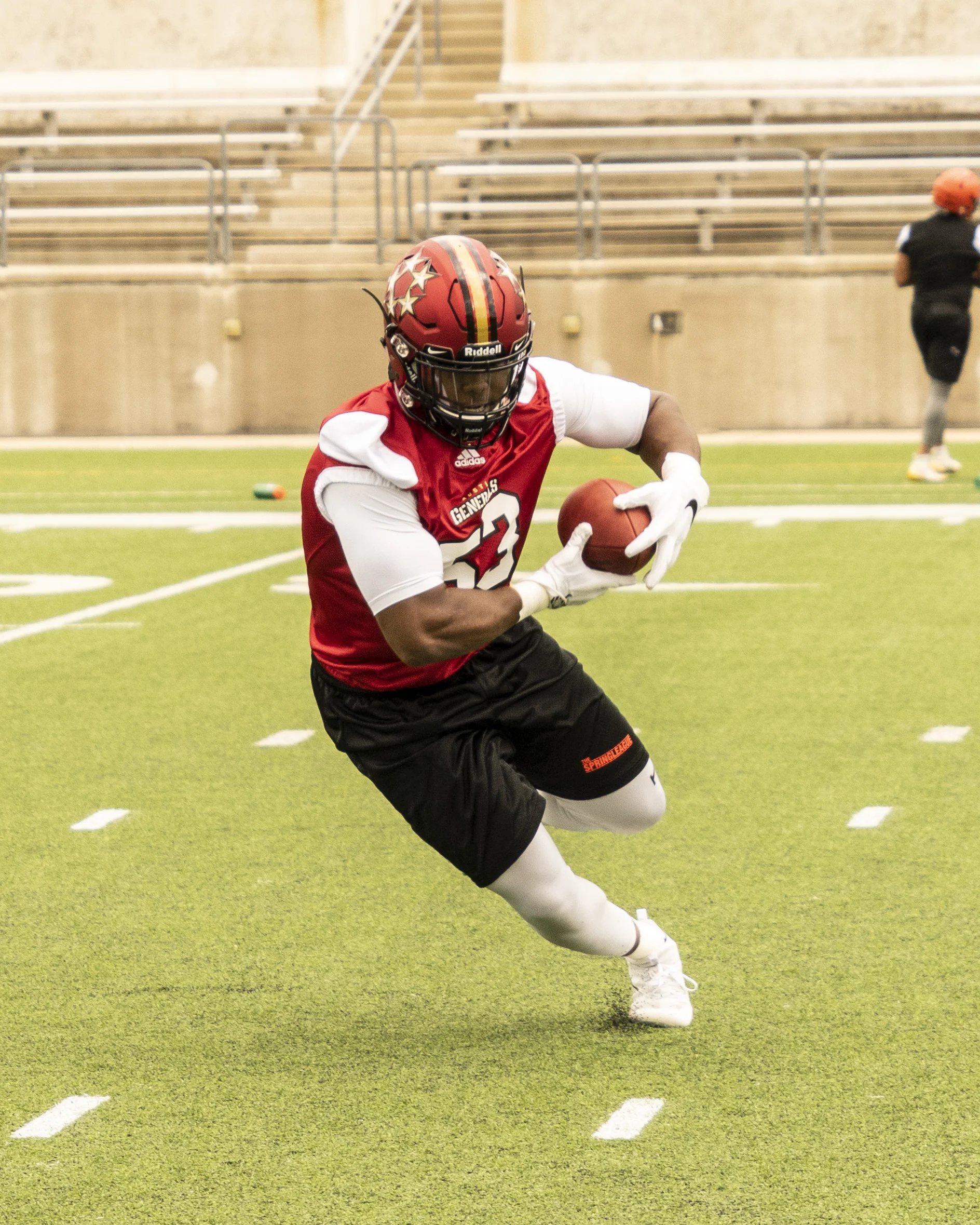 Emmanuel Graves 1.jpg