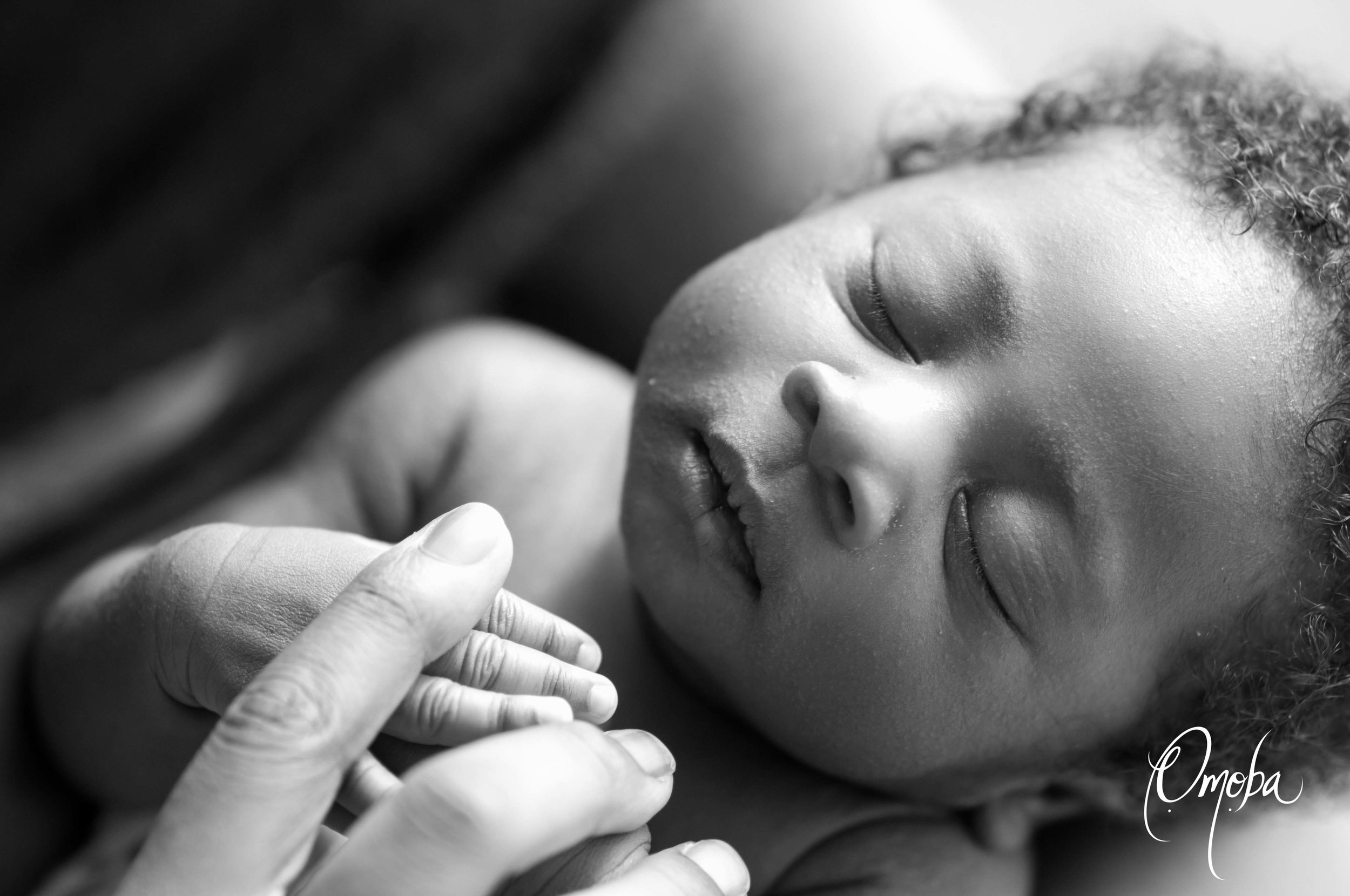 Tobi newborn-25.jpg