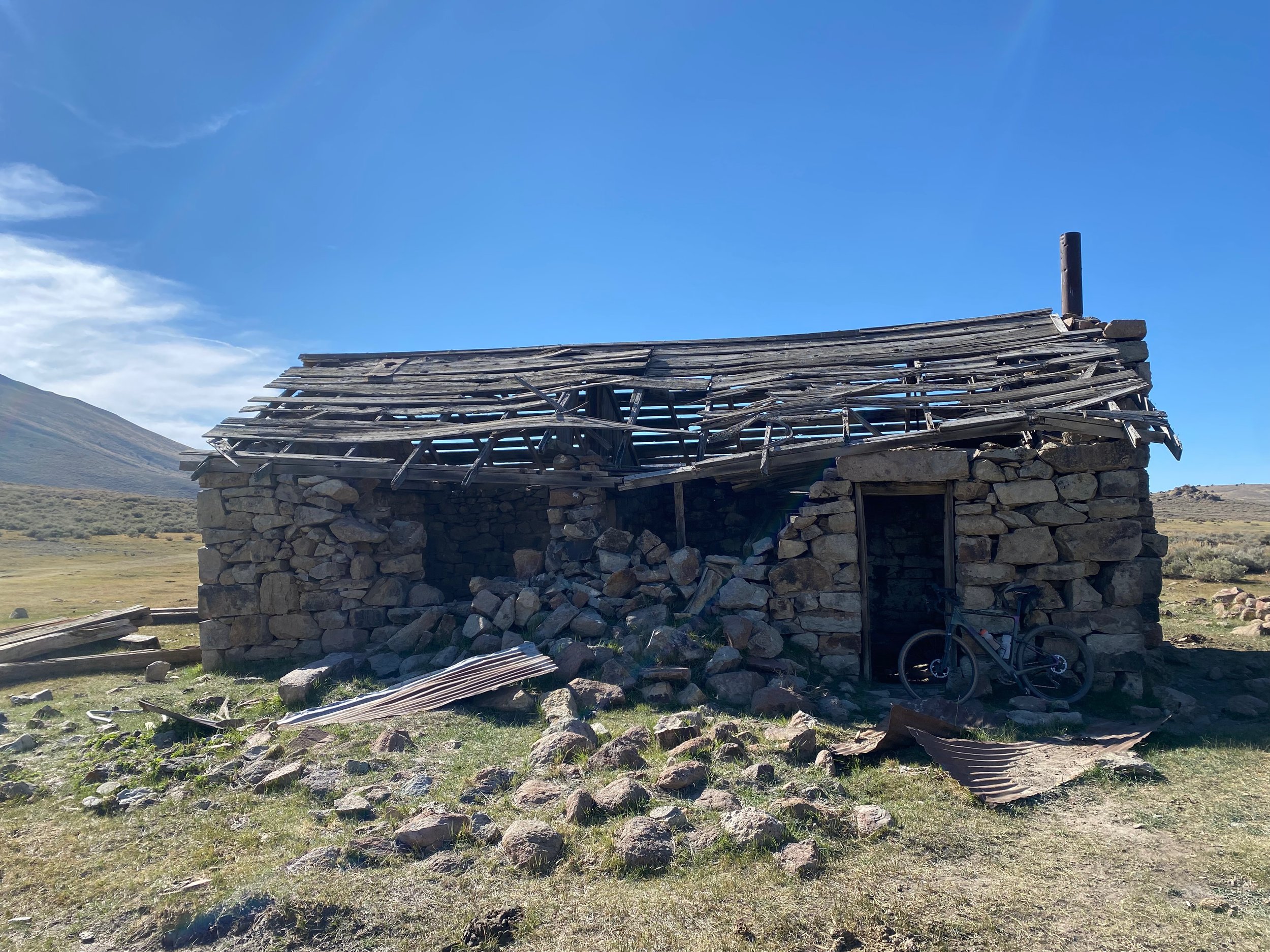  The abandoned cabin in the top of the Clan Alpine Mountain Range. 