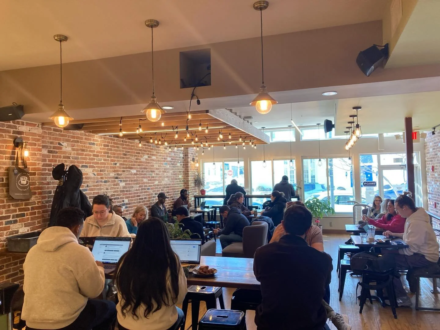 Sit, sip, stay awhile. And share it all with someone special this weekend. 💕