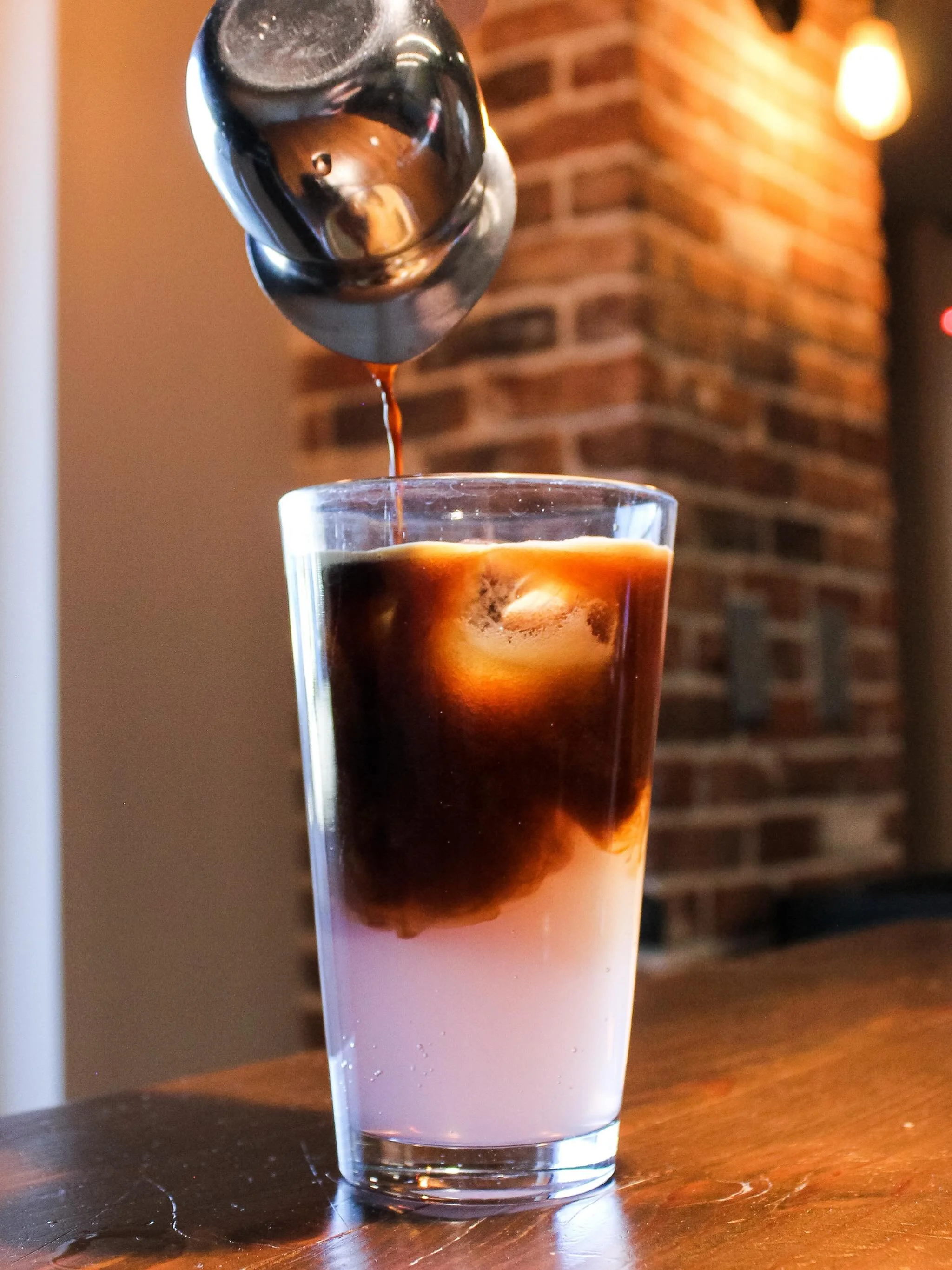 Fruity. Bold. Refreshing. Our Caf&egrave; Paloma is made with two shots of espresso, sparkling grapefruit juice, and a grapefruit garnish. It's a great twist to your morning cup of coffee!
.
.
. 📸: @_allytphotography_