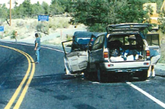 1993 Mazda MPV van, Northbound SR-89 & 290 N Center, Orderville, UT (August 14, 2002)