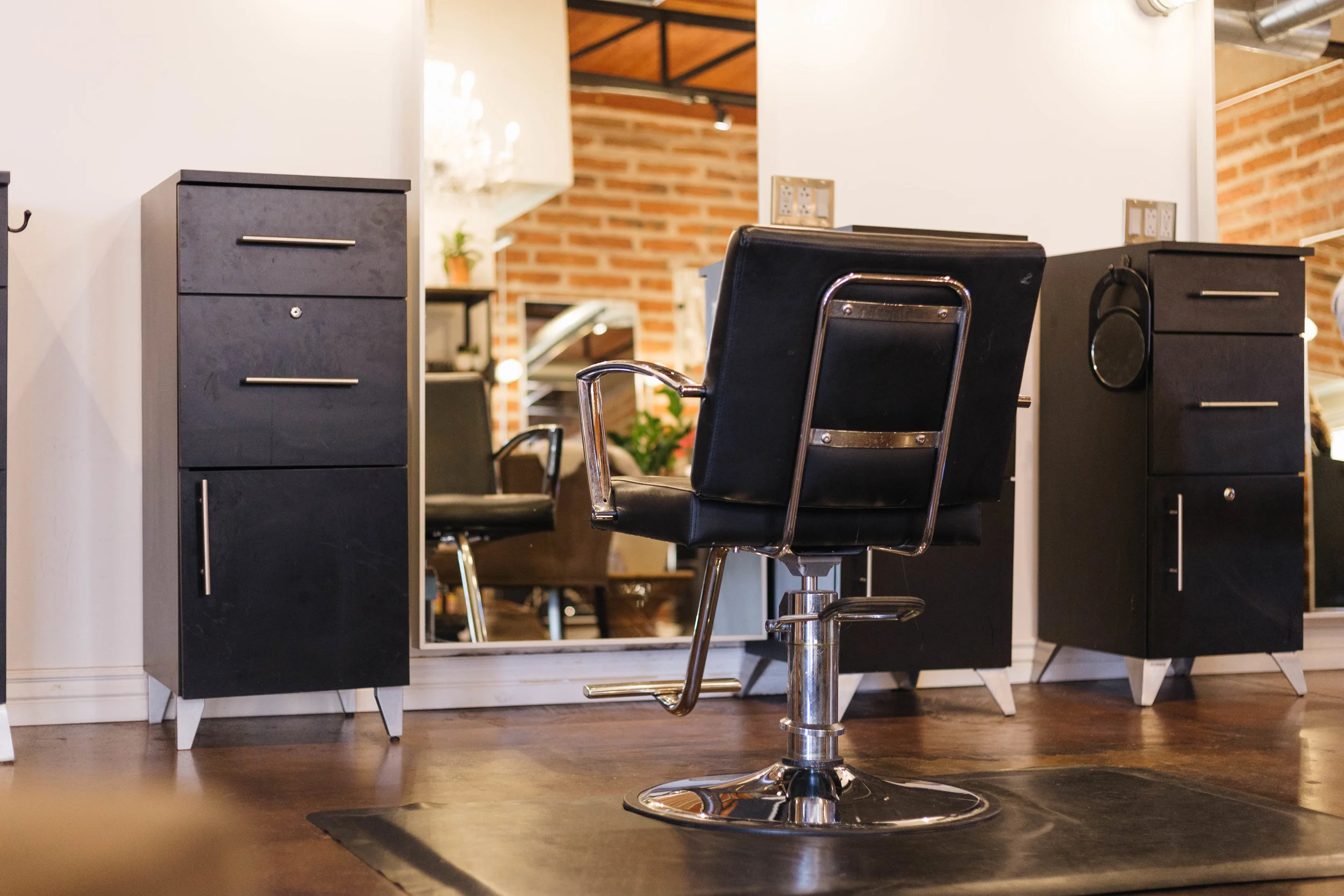 salon037.jpg