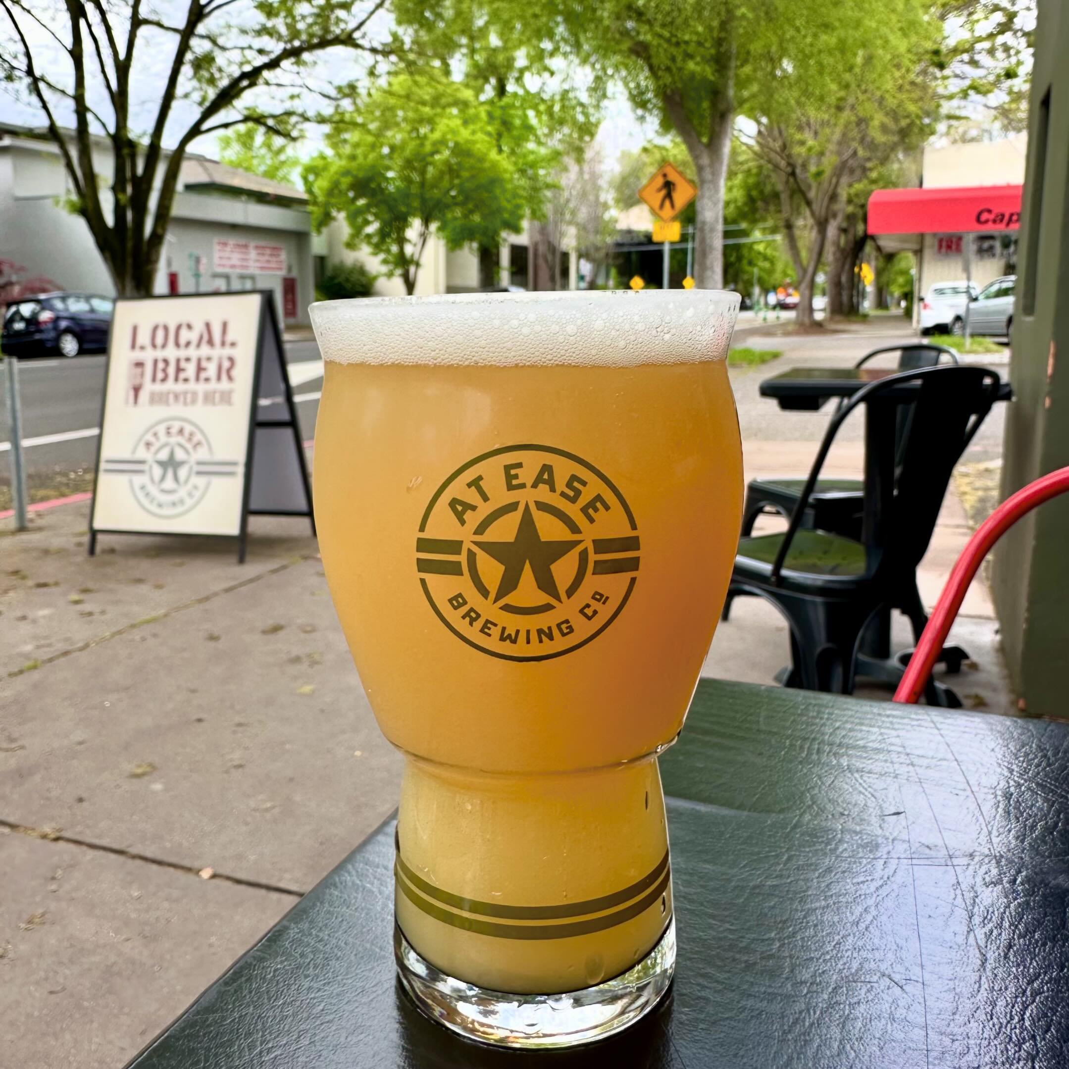 Clearer skies &amp; hazy IPAs! 

Snivel Gear is back on tap over here! Brewed with Idaho 7 &amp; Amarillo hops &amp; yeast from @berkeley_yeast! It&rsquo;s juicy, creamy &amp; exploding with fruit flavors! 6.4% ABV &amp; 19 IBU 
___
#aebc #ateasebrew