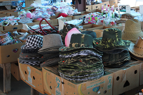 fleamarket_hats.jpg