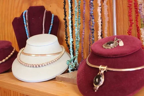 fleamarket_jewelry.jpg