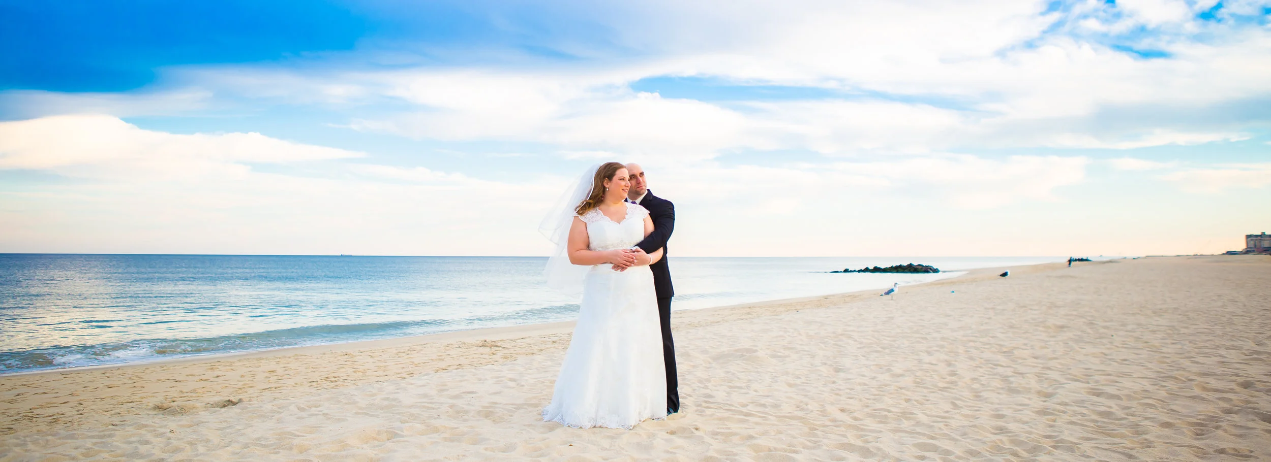 Mellisa & Matt find love at the Jersey Shore for their Wedding at Mcloones