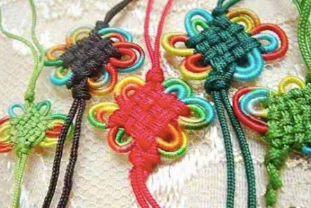 Ch 136 - knotting string 2.png