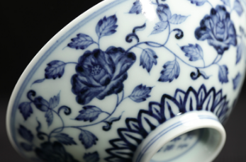 Ch 155 - flowering peony bowl.png