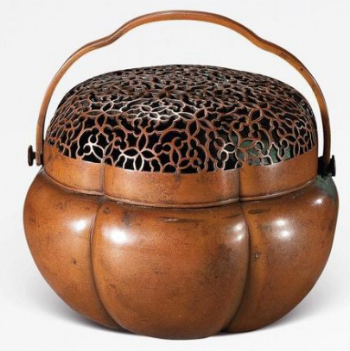 Ch 164 - squash-shape hand stove.png