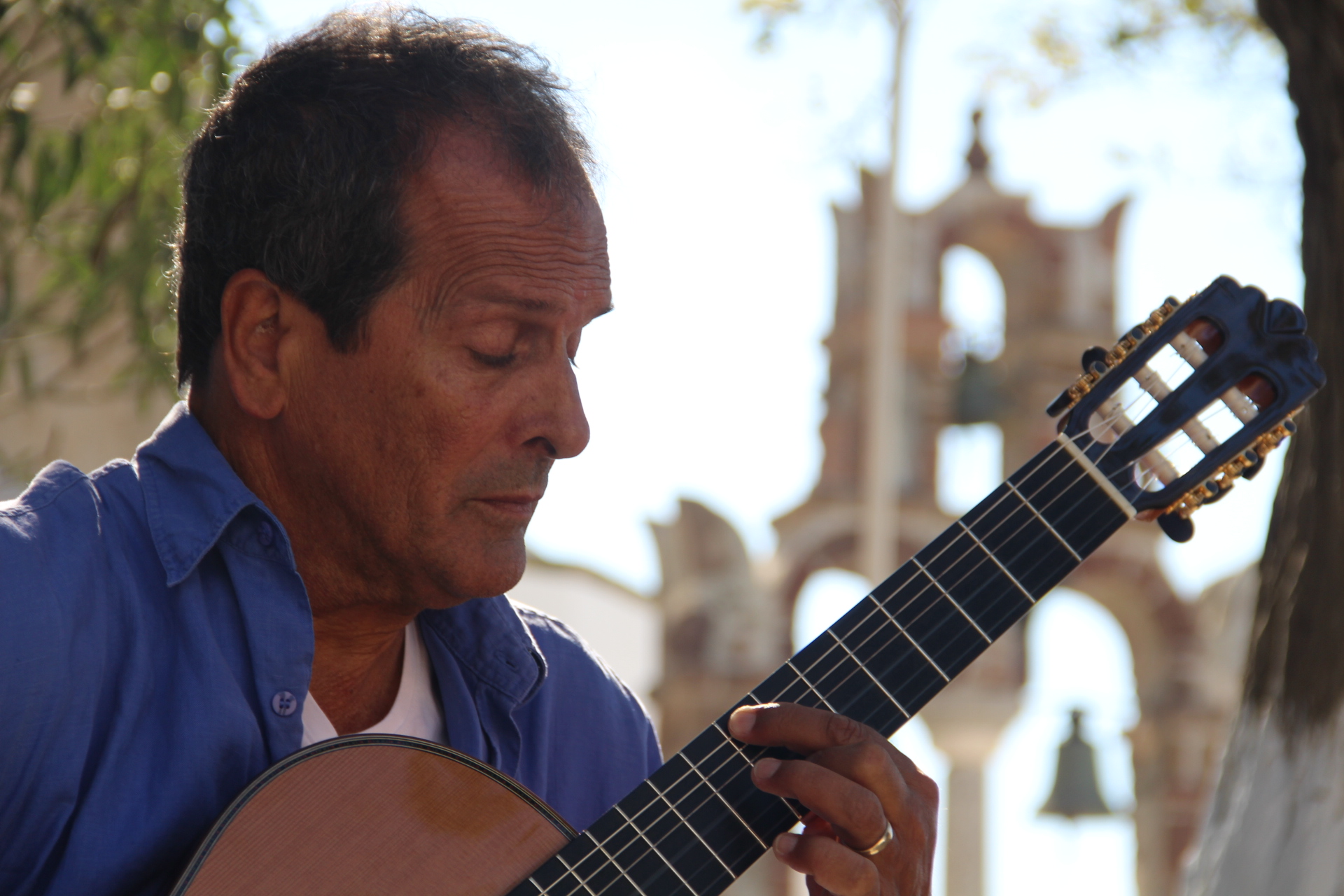 IMG_2448 HEADSHOT fav website.JPG