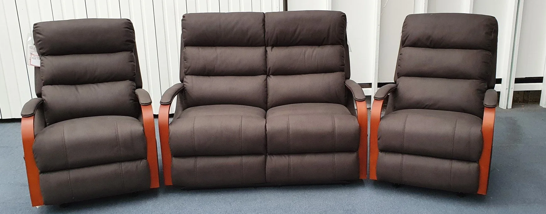 Lounges — Furniture & Bedding