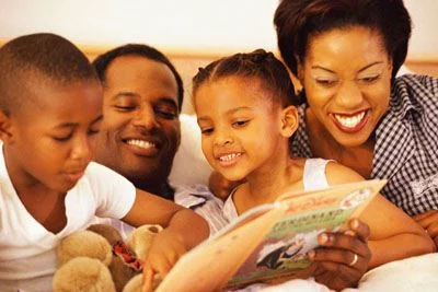 family_reading.jpg