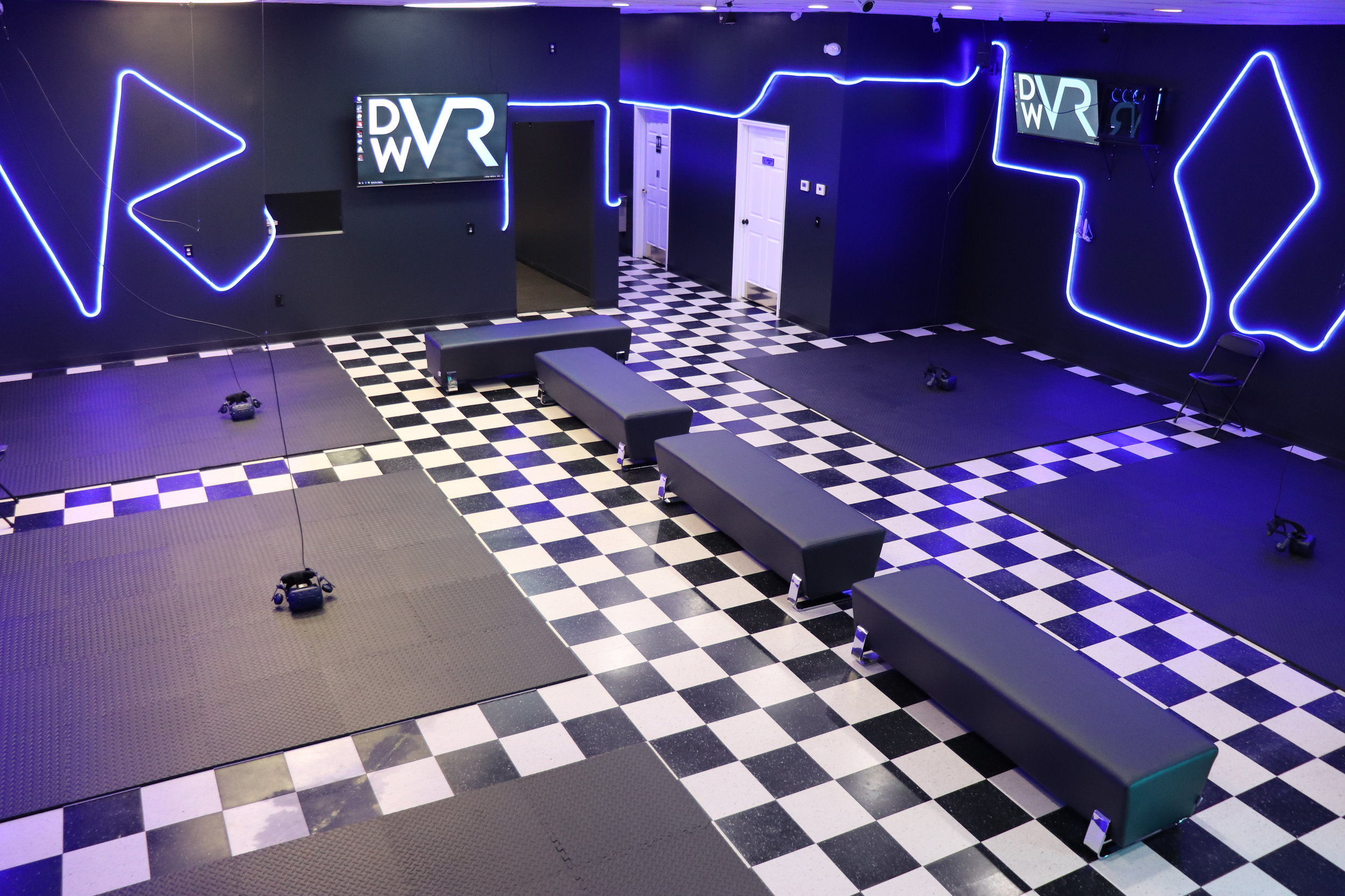 virtual reality gaming places near me