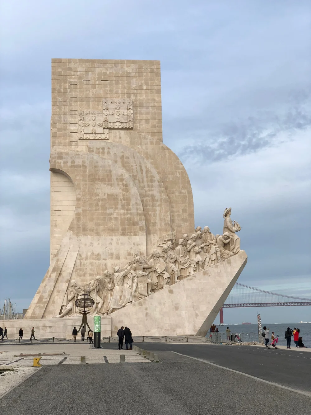  Monument to the Discoveries